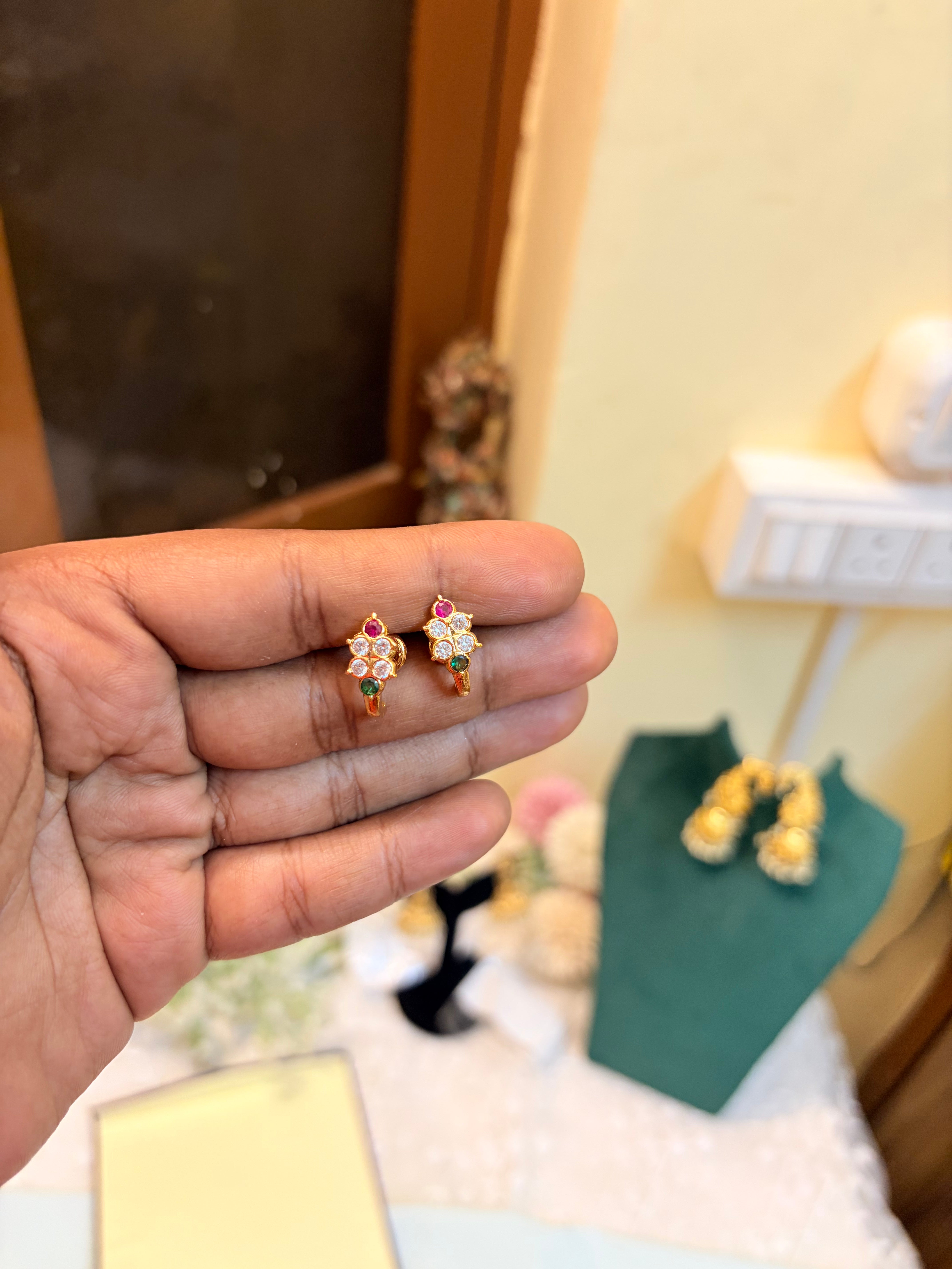 Panchaloham daily wear screw back stud