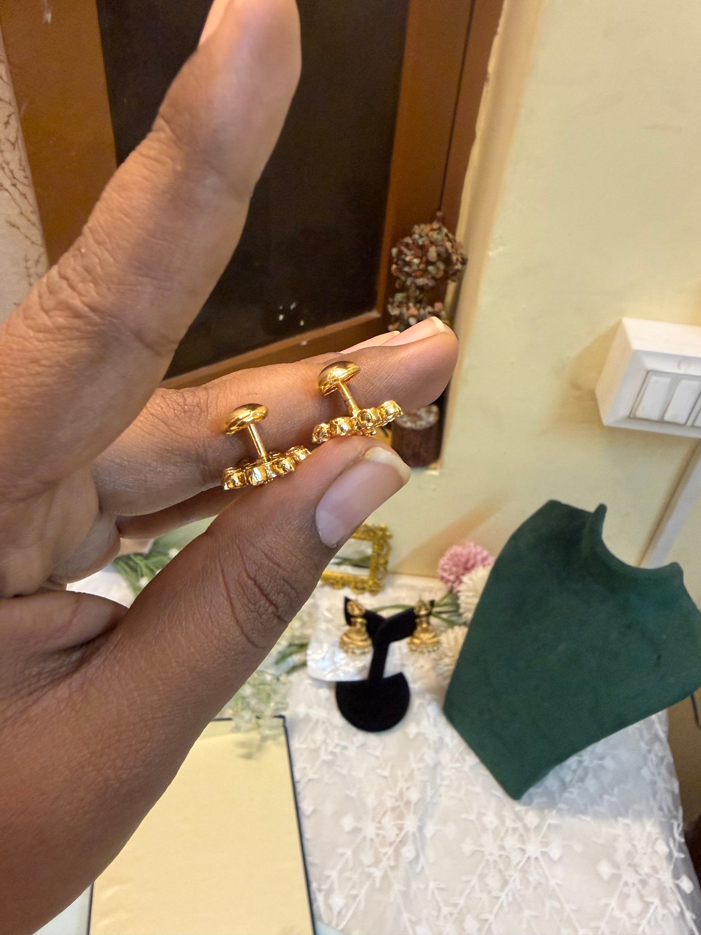 Panchaloham daily wear Cz screw back stud