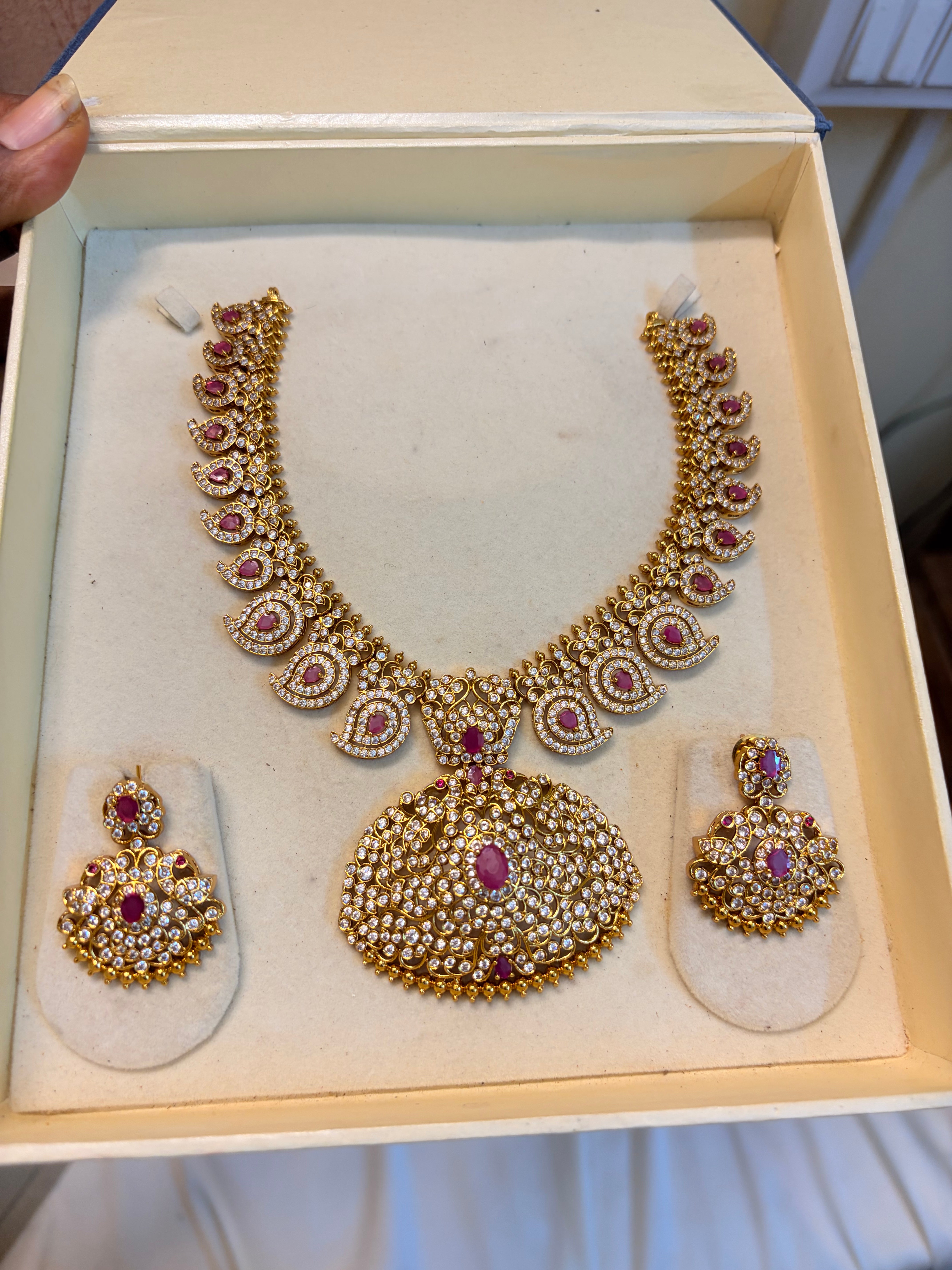 Bold AD stones jadau Kundan Ruby necklace set