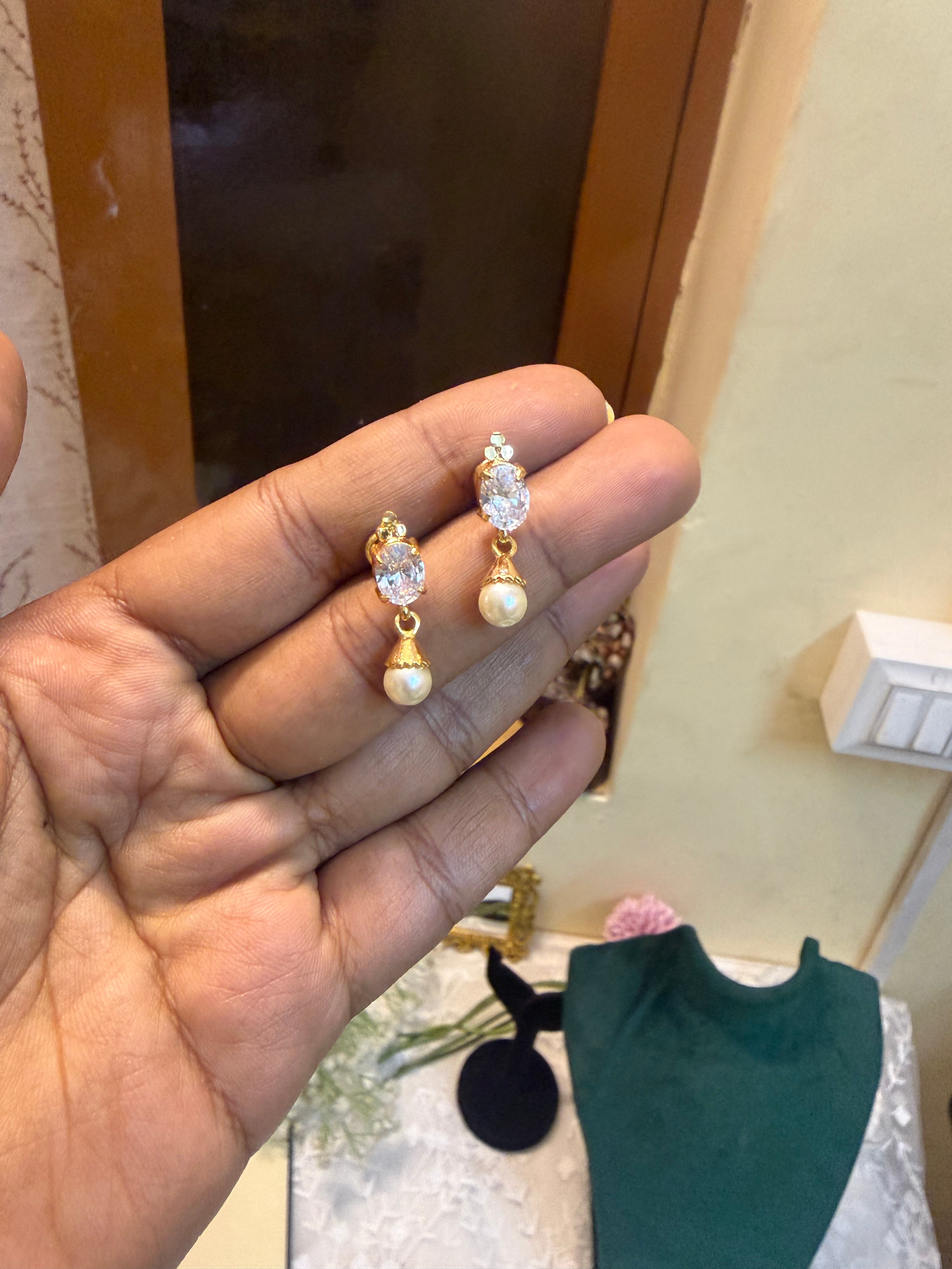 Panchaloham daily wear screw back stud with pearl drops