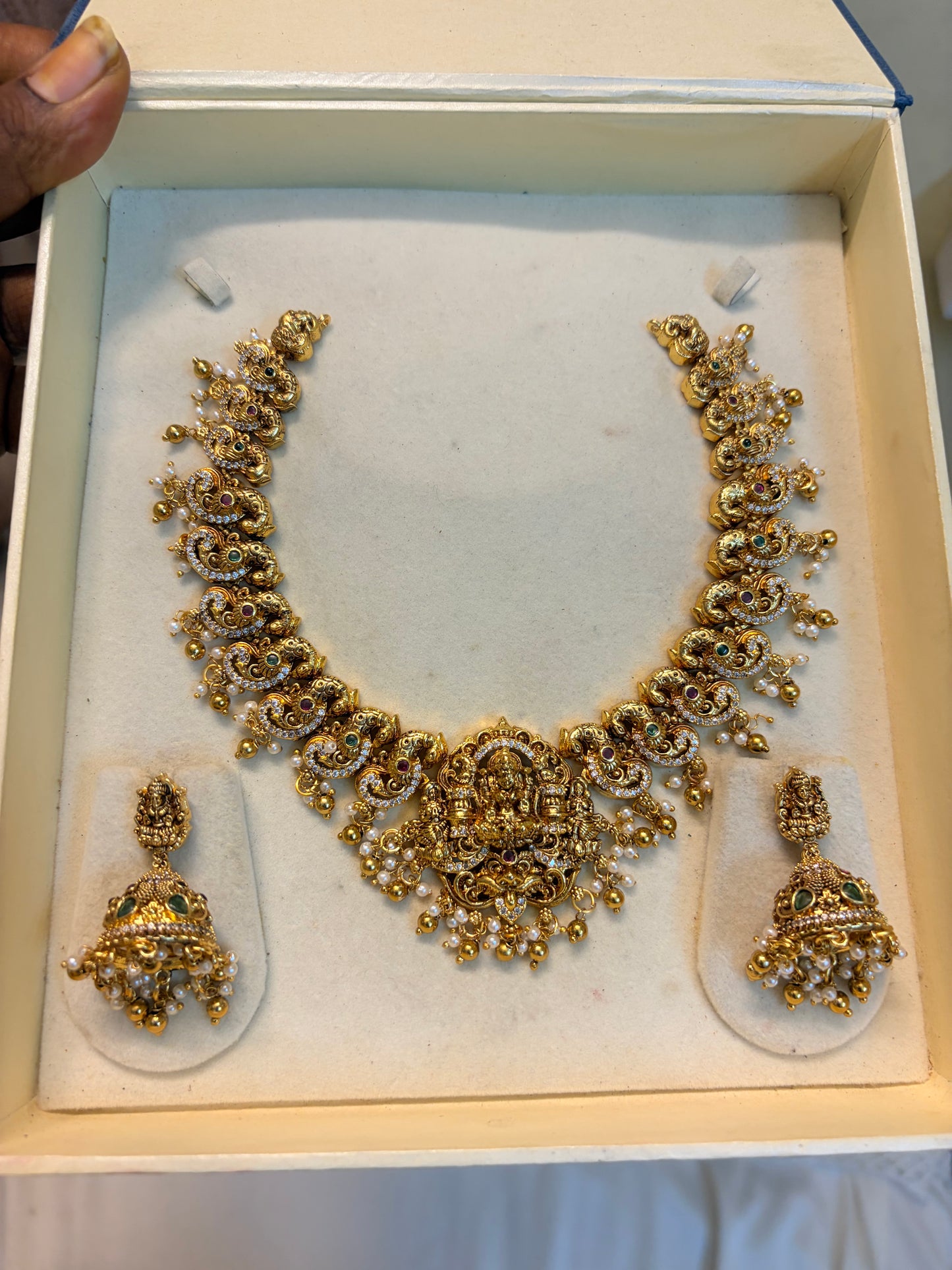 Gold Nakshi jadau necklace set