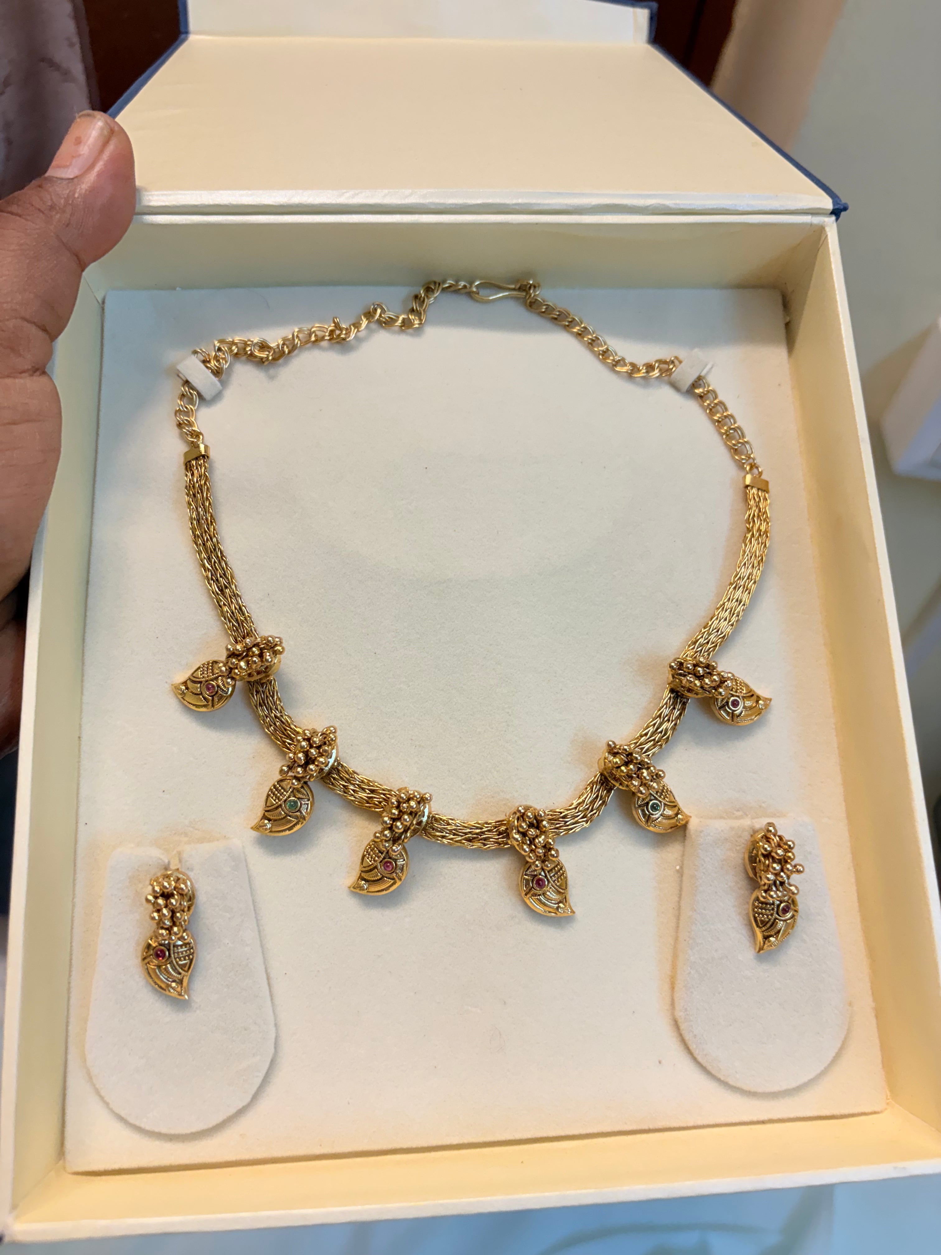 Antique gold tone mango motif jadau necklace set