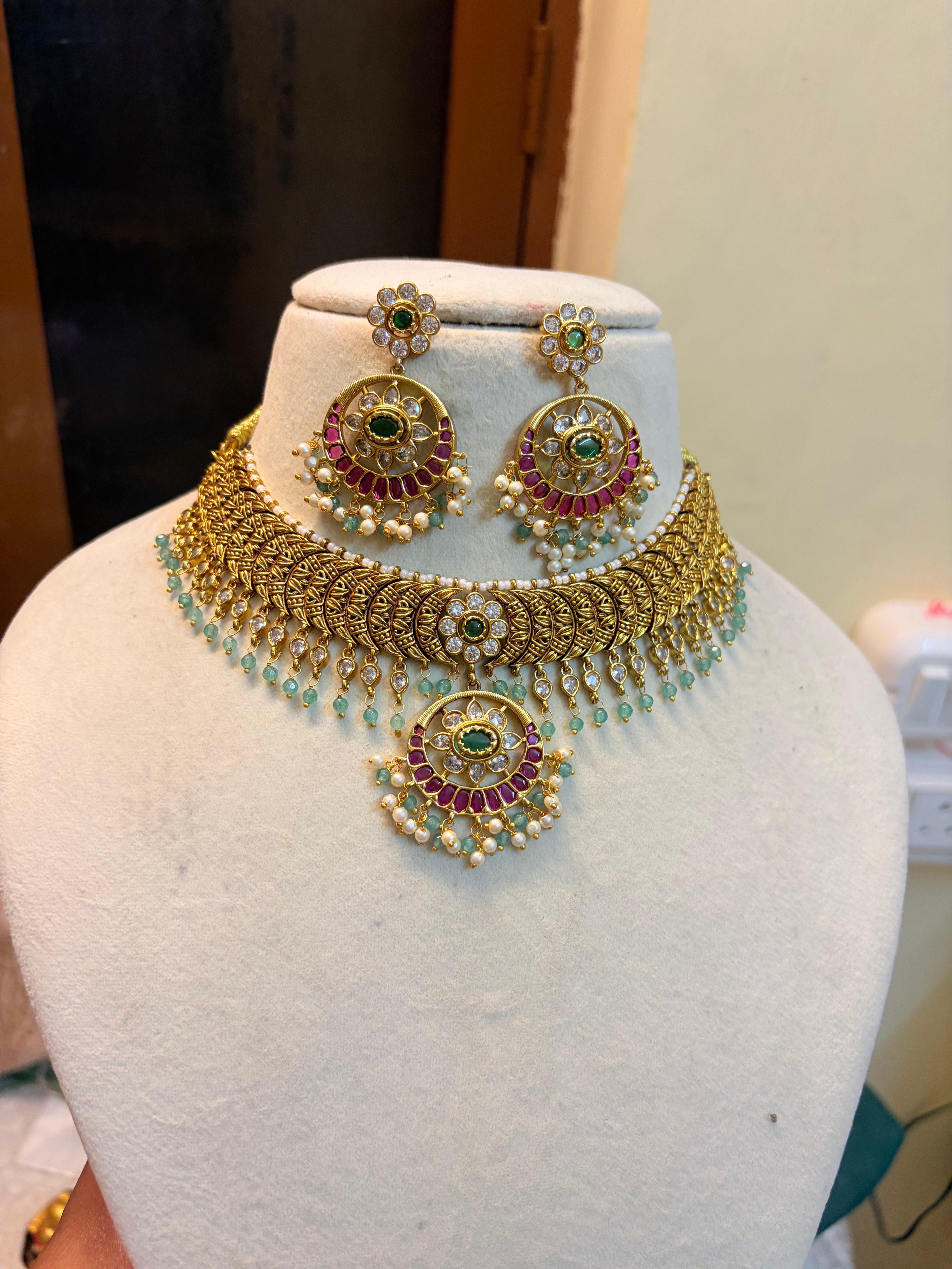 Gold inspired kemp stones jadau Kundan choker set