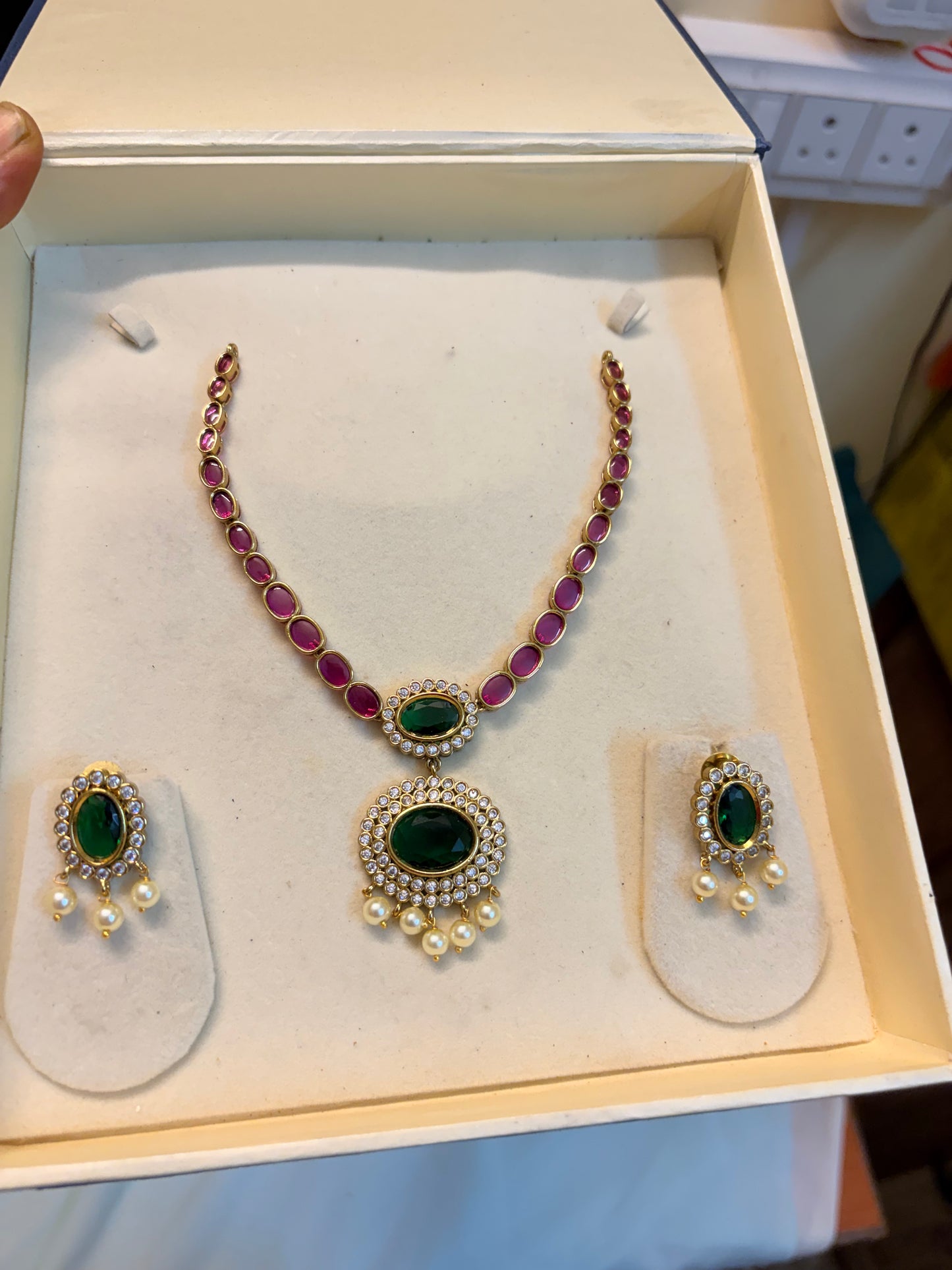 Ruby Emerald Antique jadau necklace set