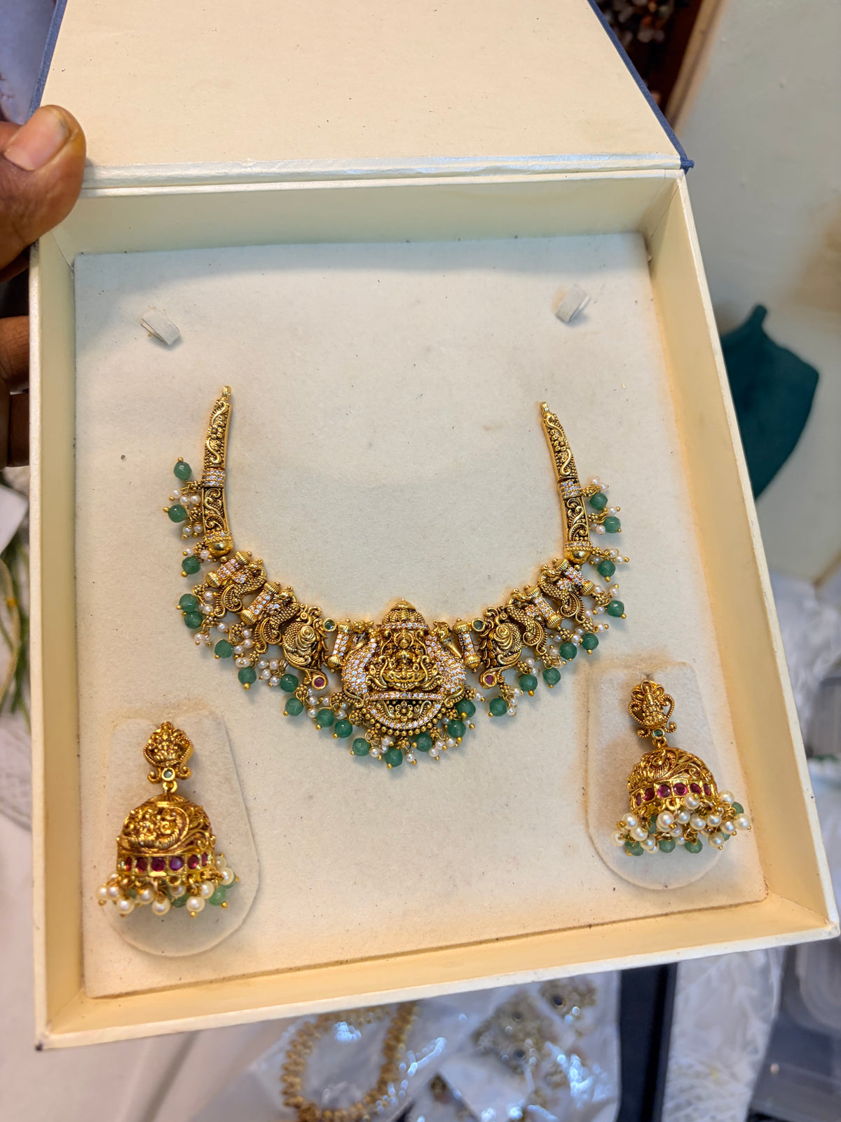 Gold Nakshi jadau necklace set
