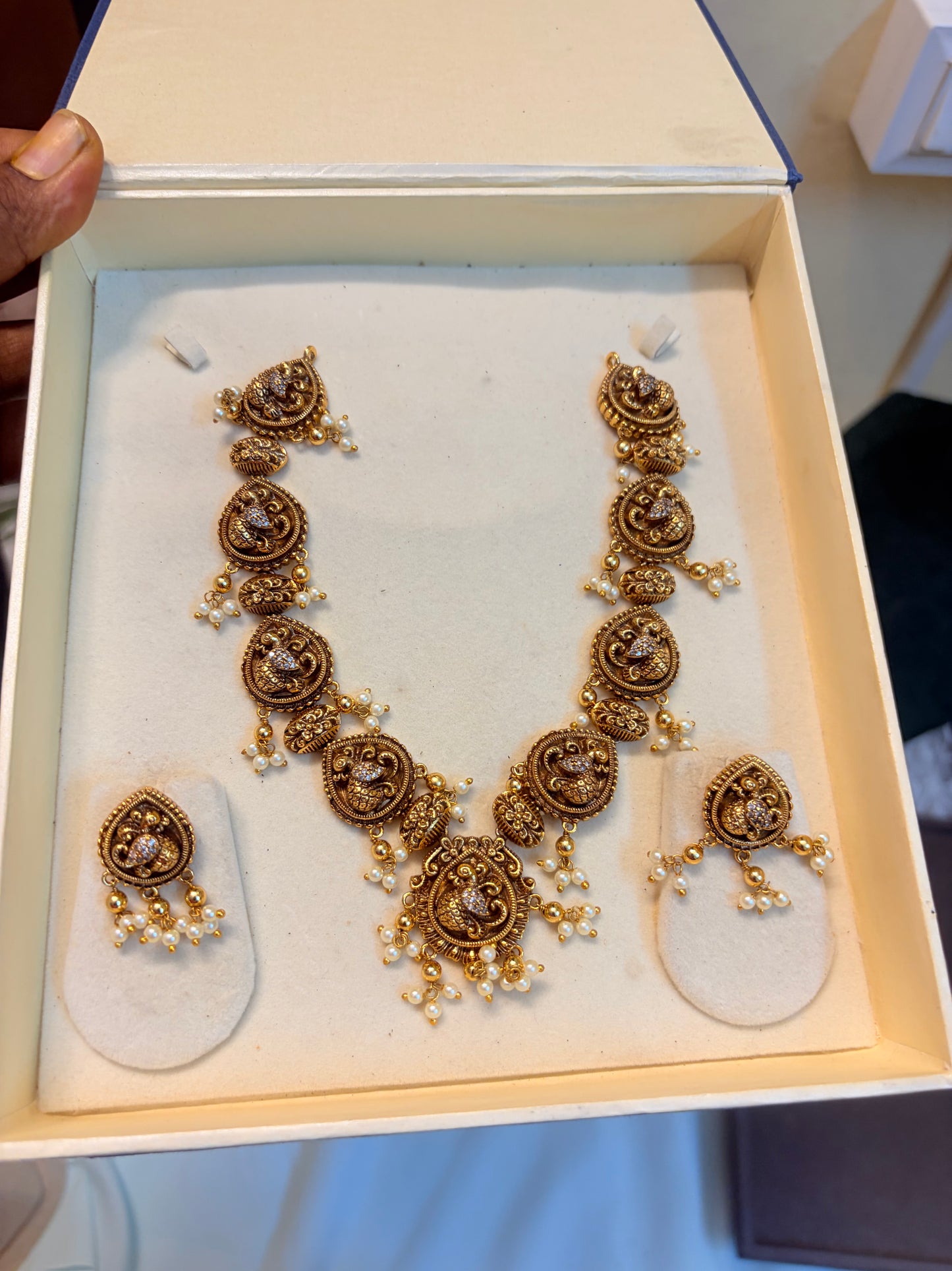 Antique gold Peacock Nakshi jadau necklace set