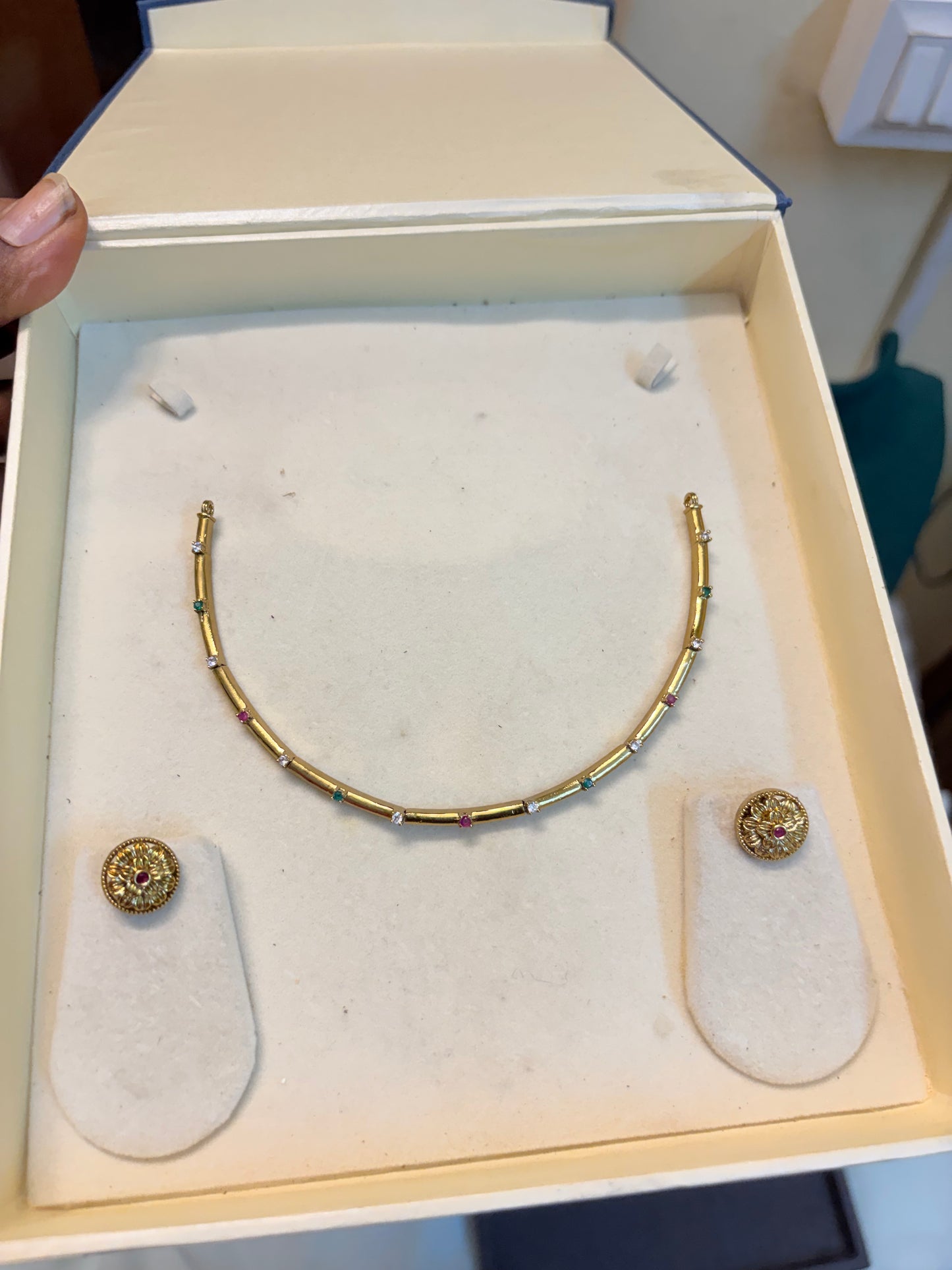 Simple Cz Hasli necklace set