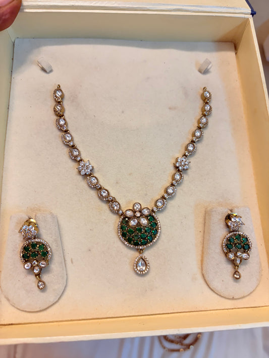 Elegant Polki Kundan necklace set
