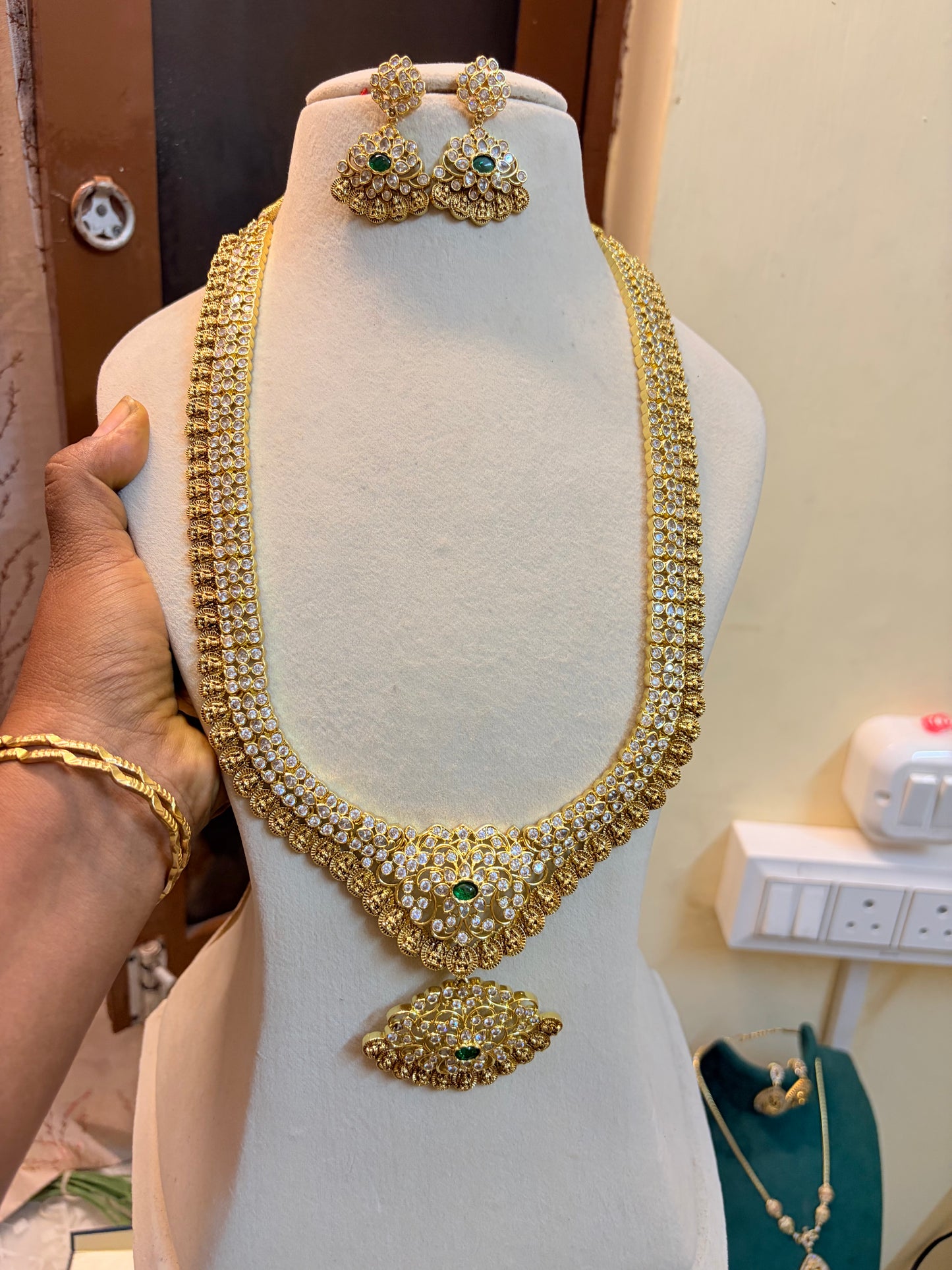 Grand Antique Cz Bridal haram