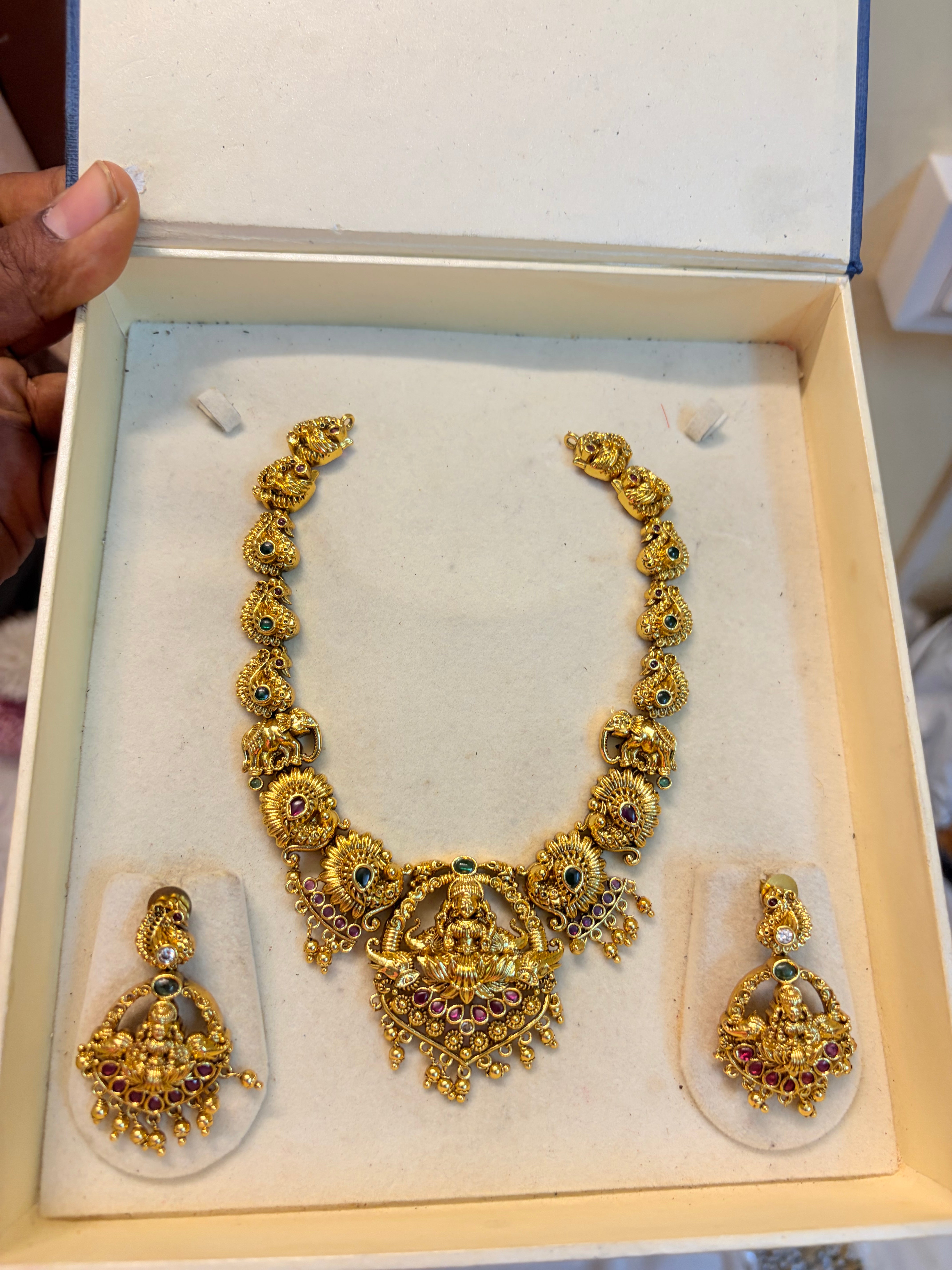 Gold Nakshi jadau necklace set premium quality