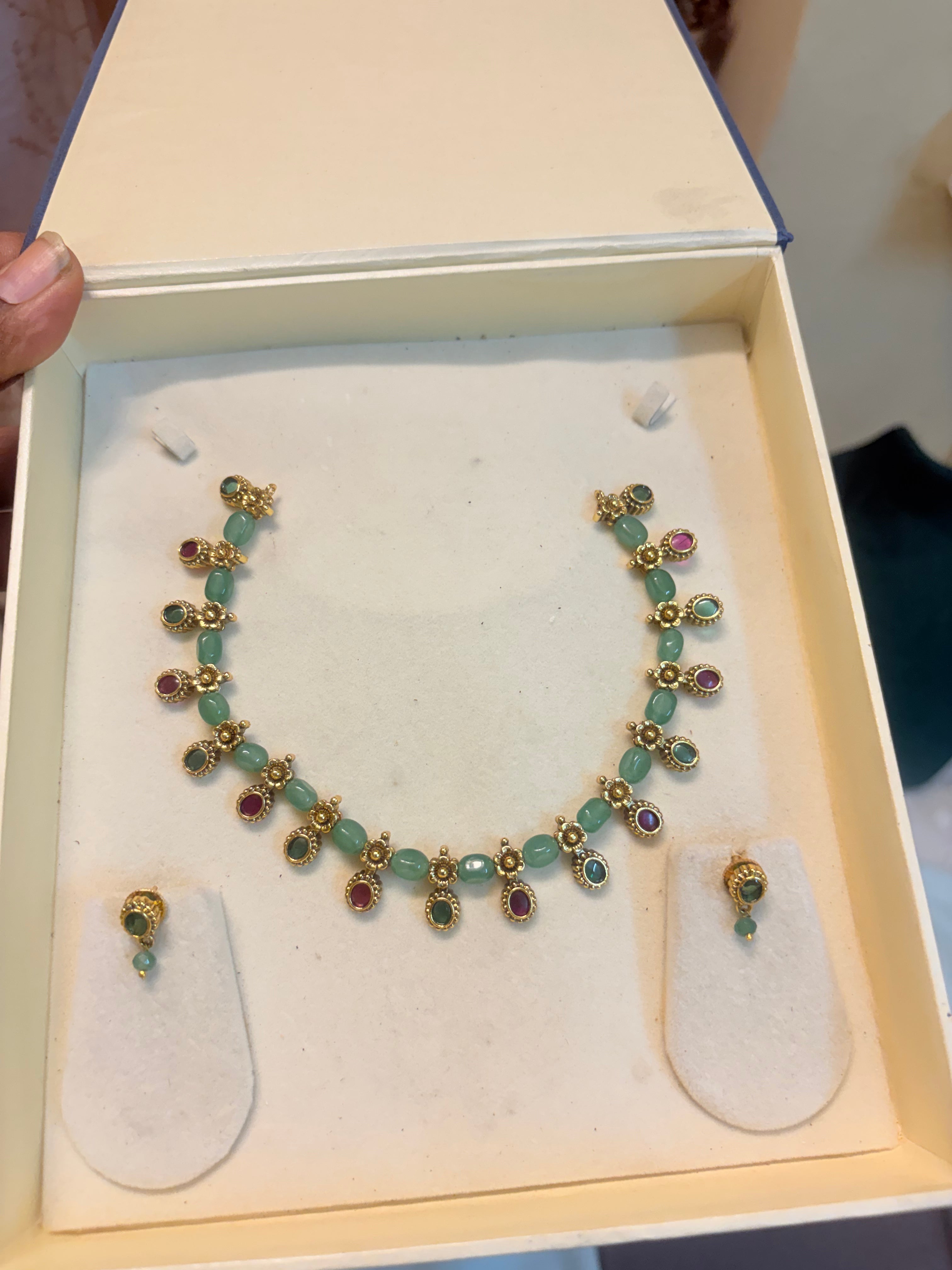 Elegant Strawberry beads necklace set