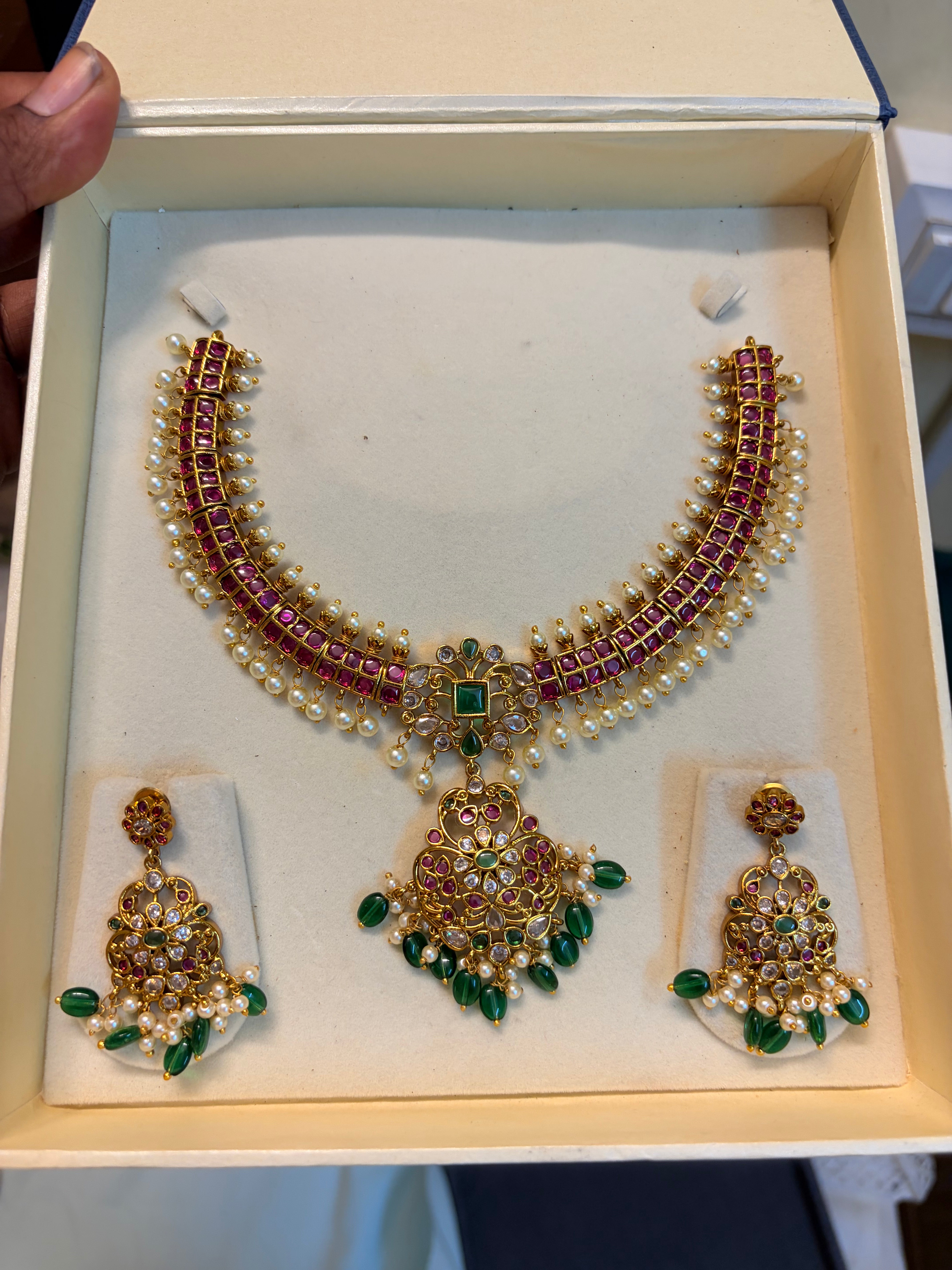 Real kemp stones Jadau Kundan choker set