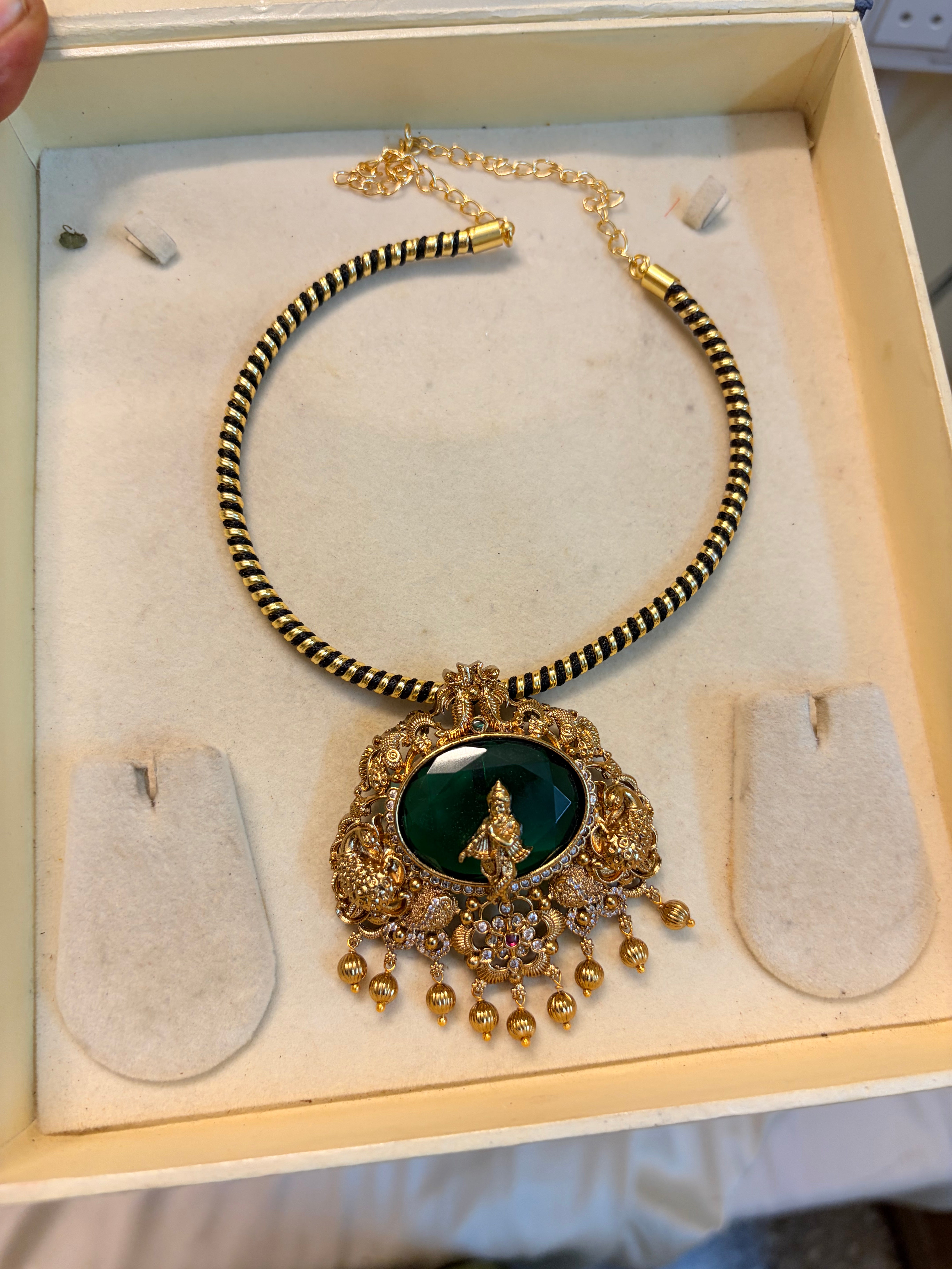 Gold Nakshi Krishna pendant black Kanti necklace set