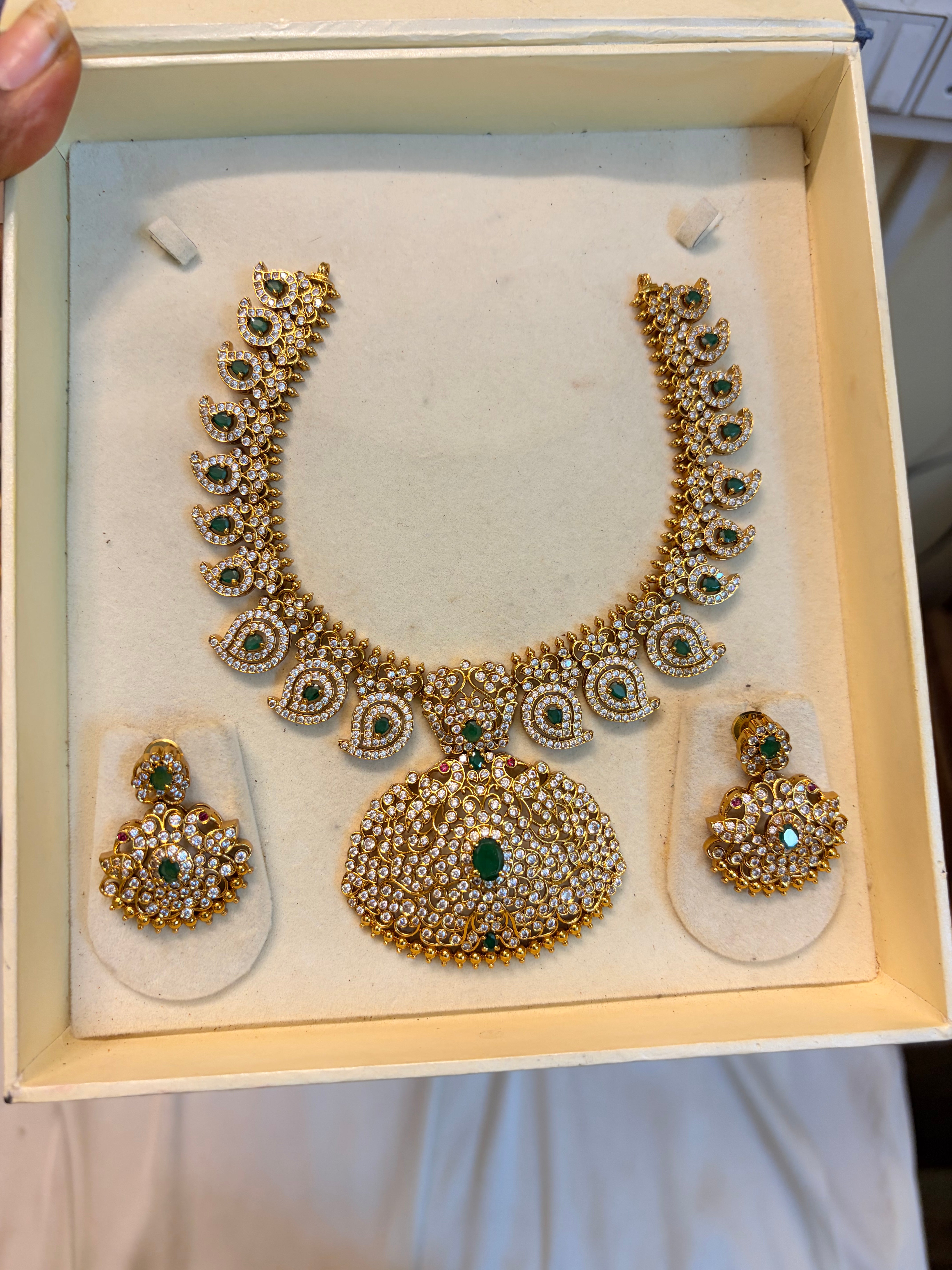 Emeral AD stones mango jadau necklace set