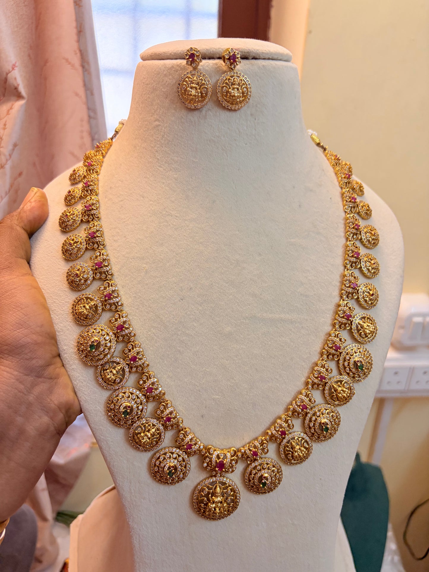 AD stones Lakshmi Bottumala haram