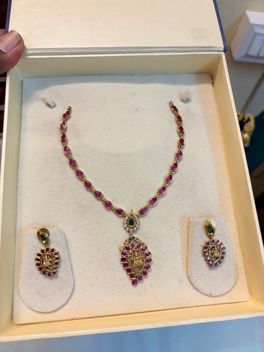 Lakshmi Ruby teardrop jadau necklace set