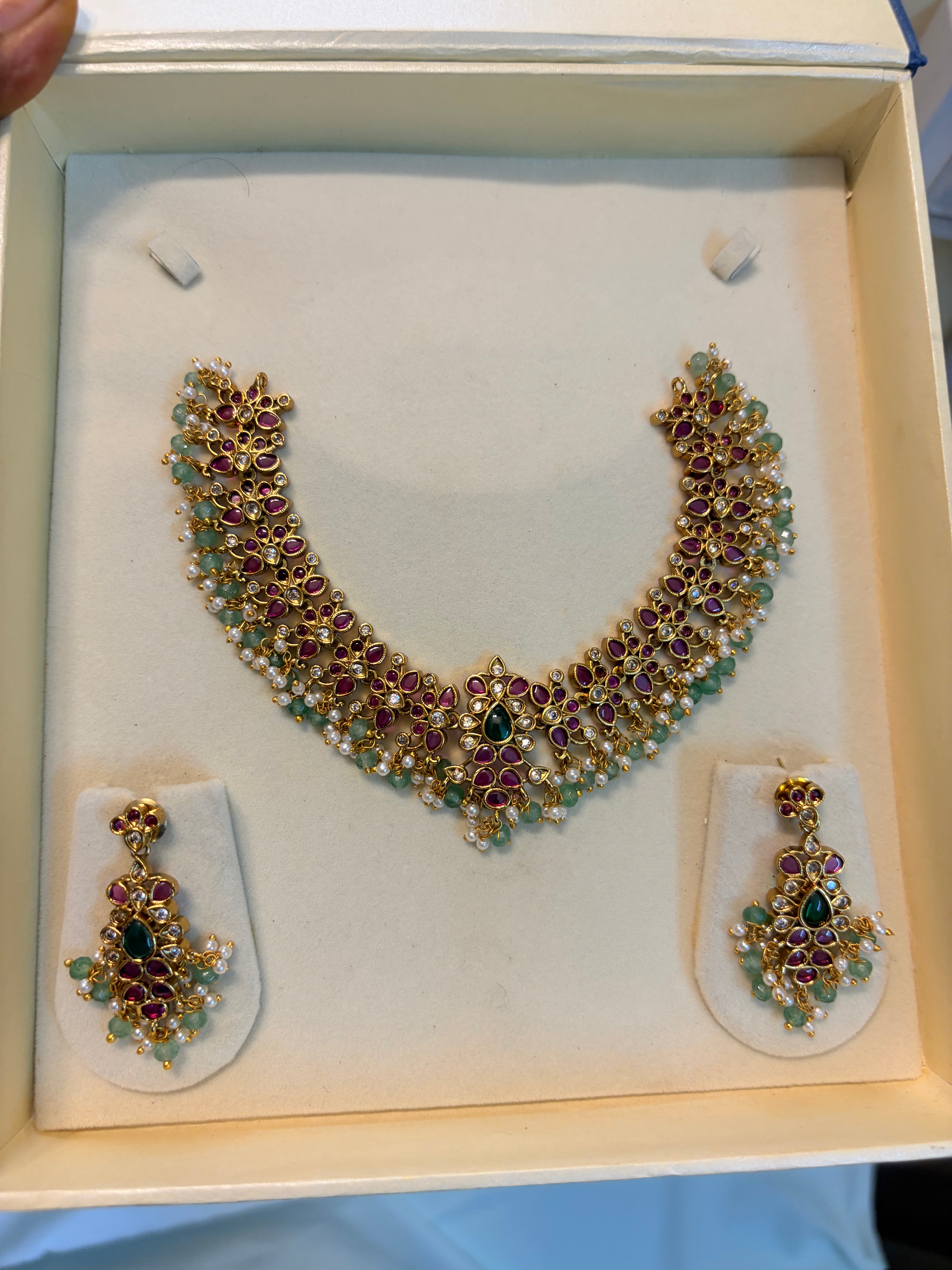 Regal kemp stones jadau necklace set
