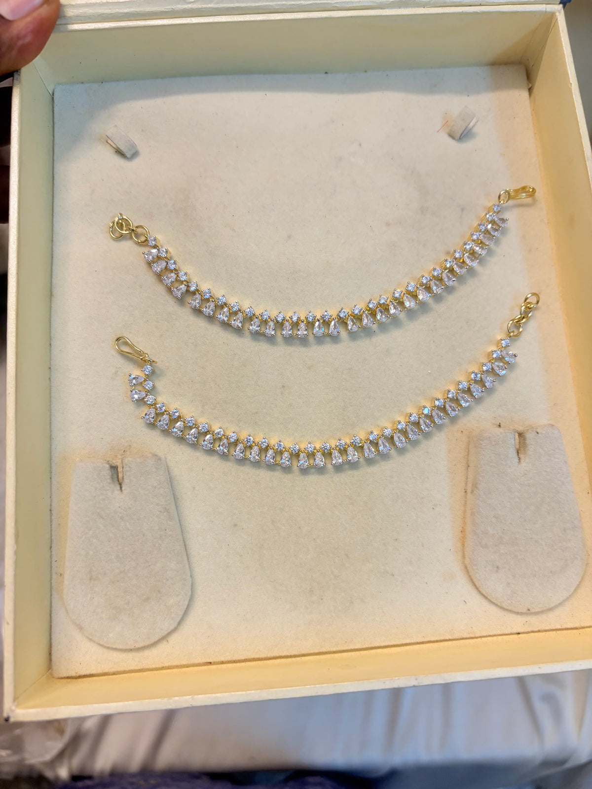 Gj polish ear chain premium quality