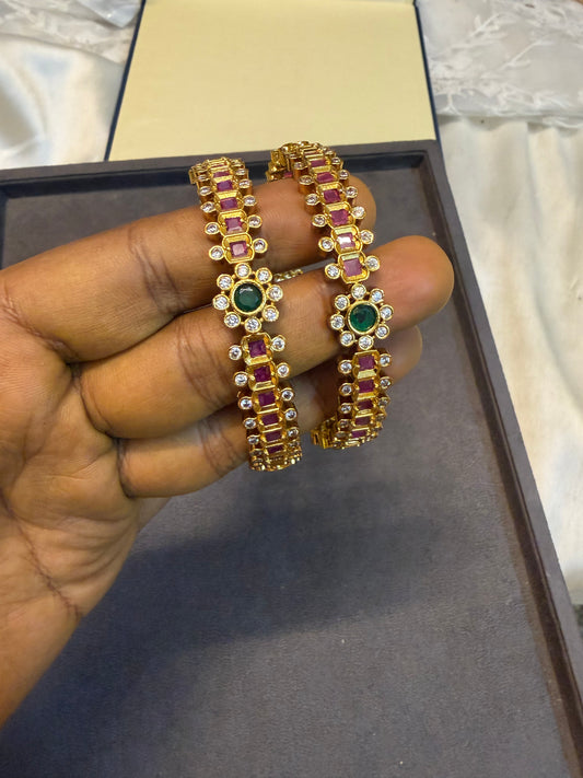 Ruby emerald kemp bangles