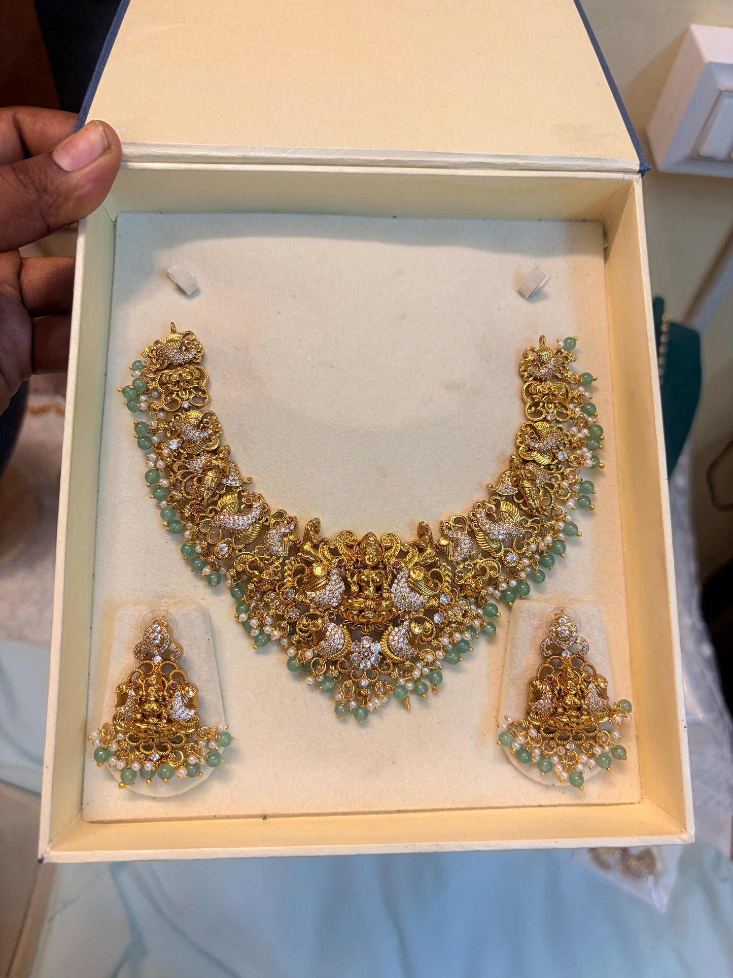 Gold Nakshi jadau necklace set