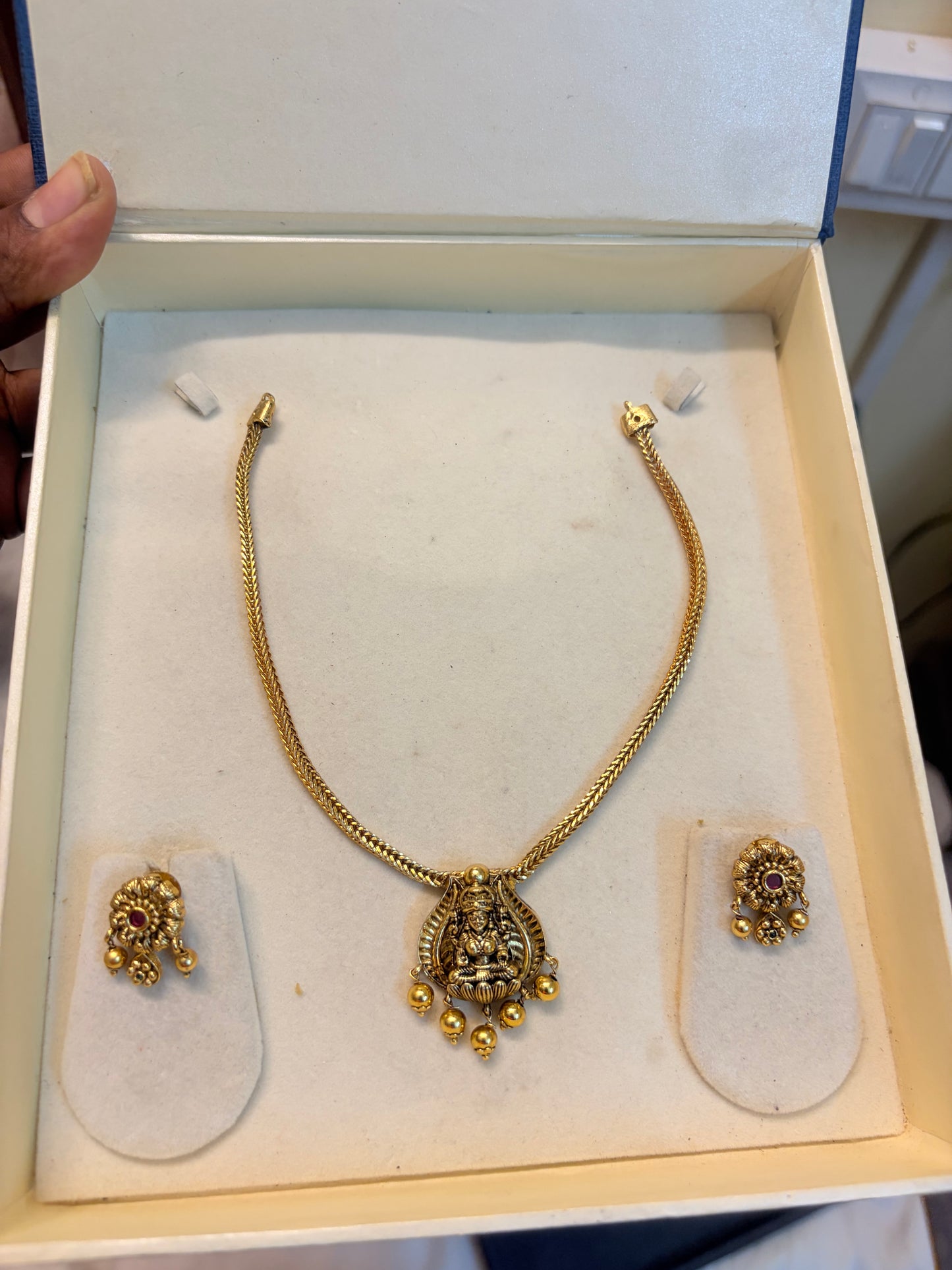 Gold antique finish Lakshmi necklace set