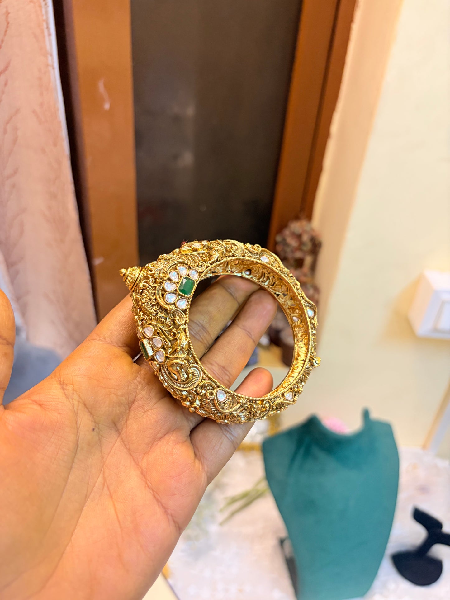 Heritage Moissanite Kundan jadau gold antique kada