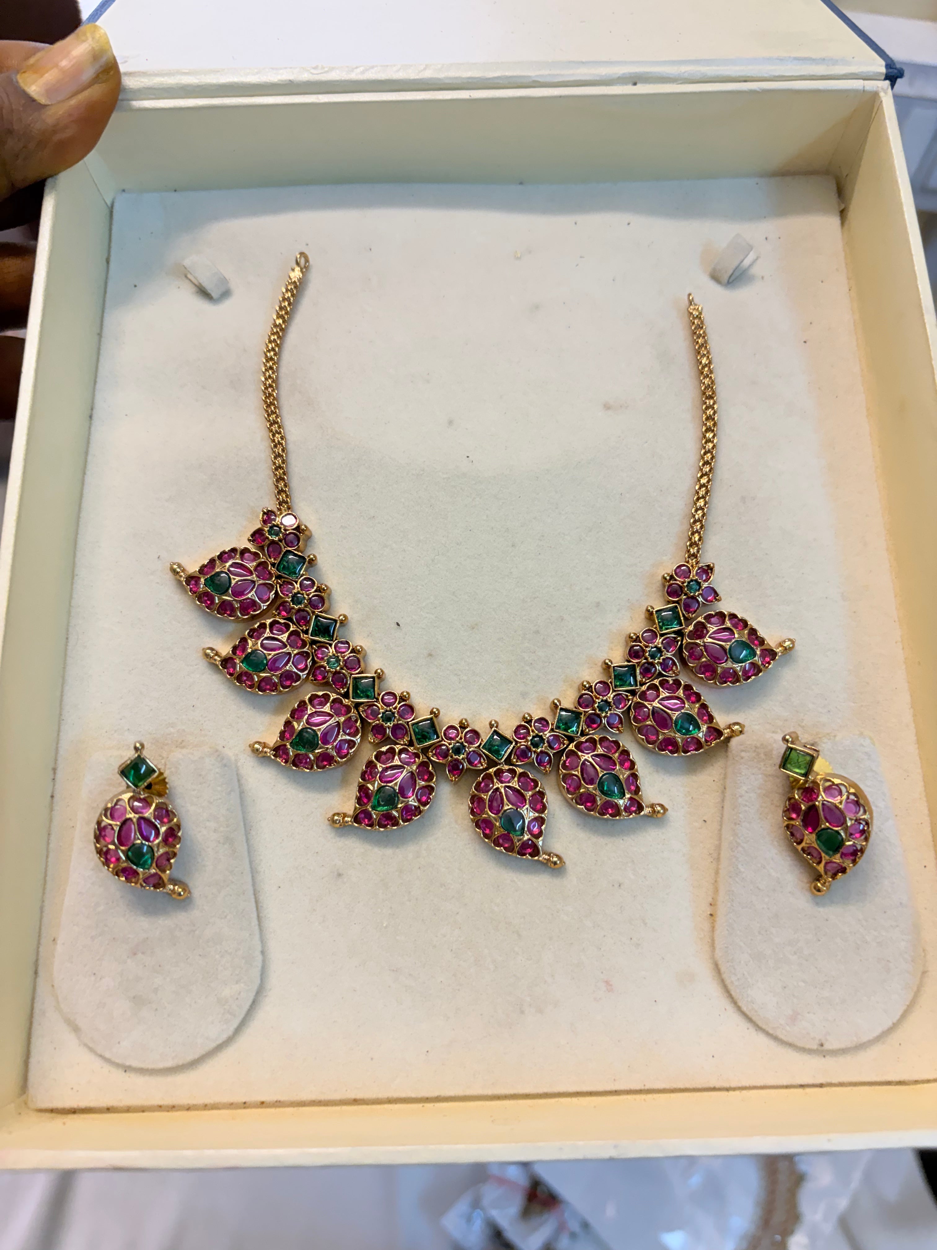 Mango kemp jadau necklace set