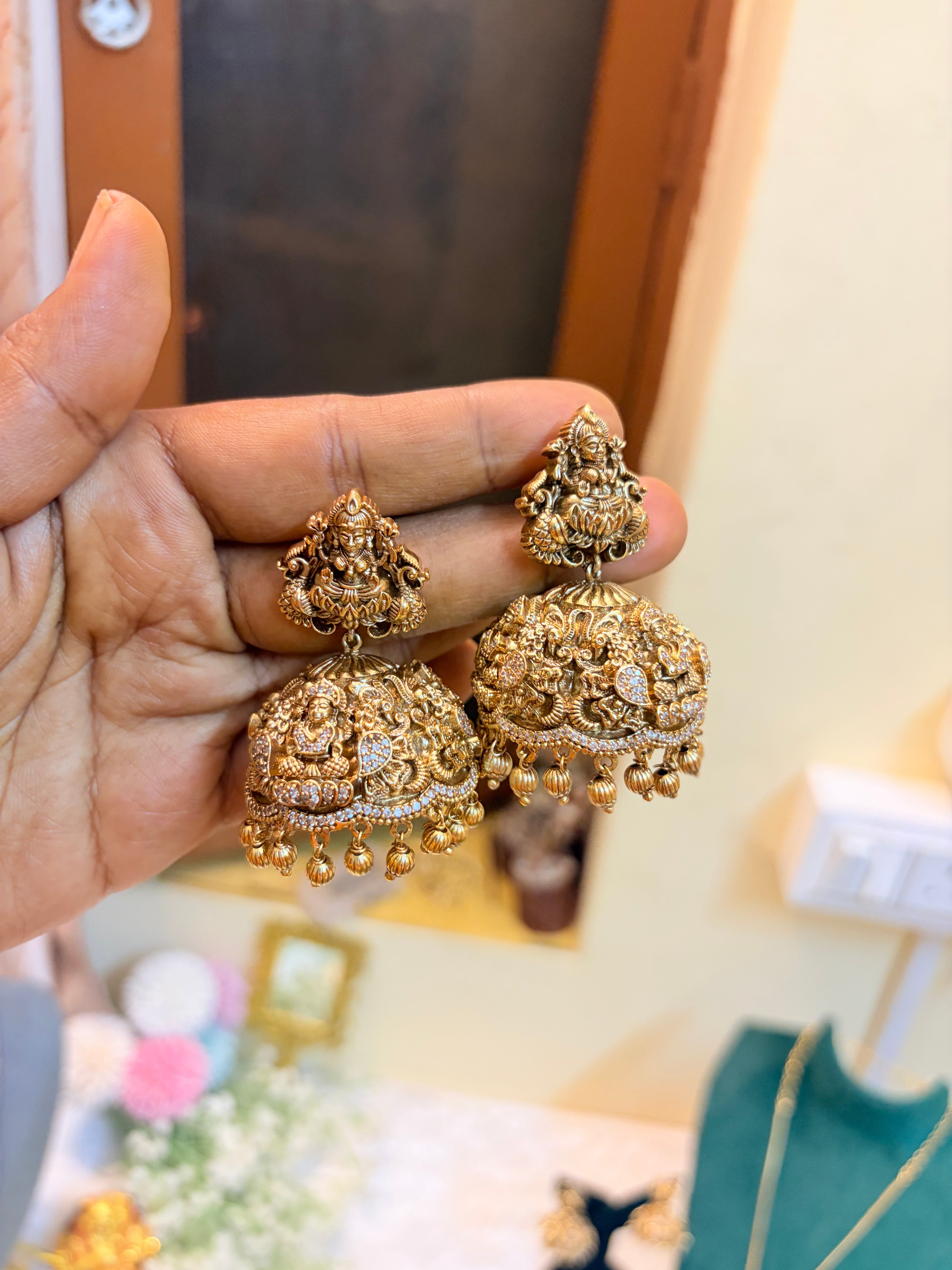 Gold Nakshi bridal Jhumka