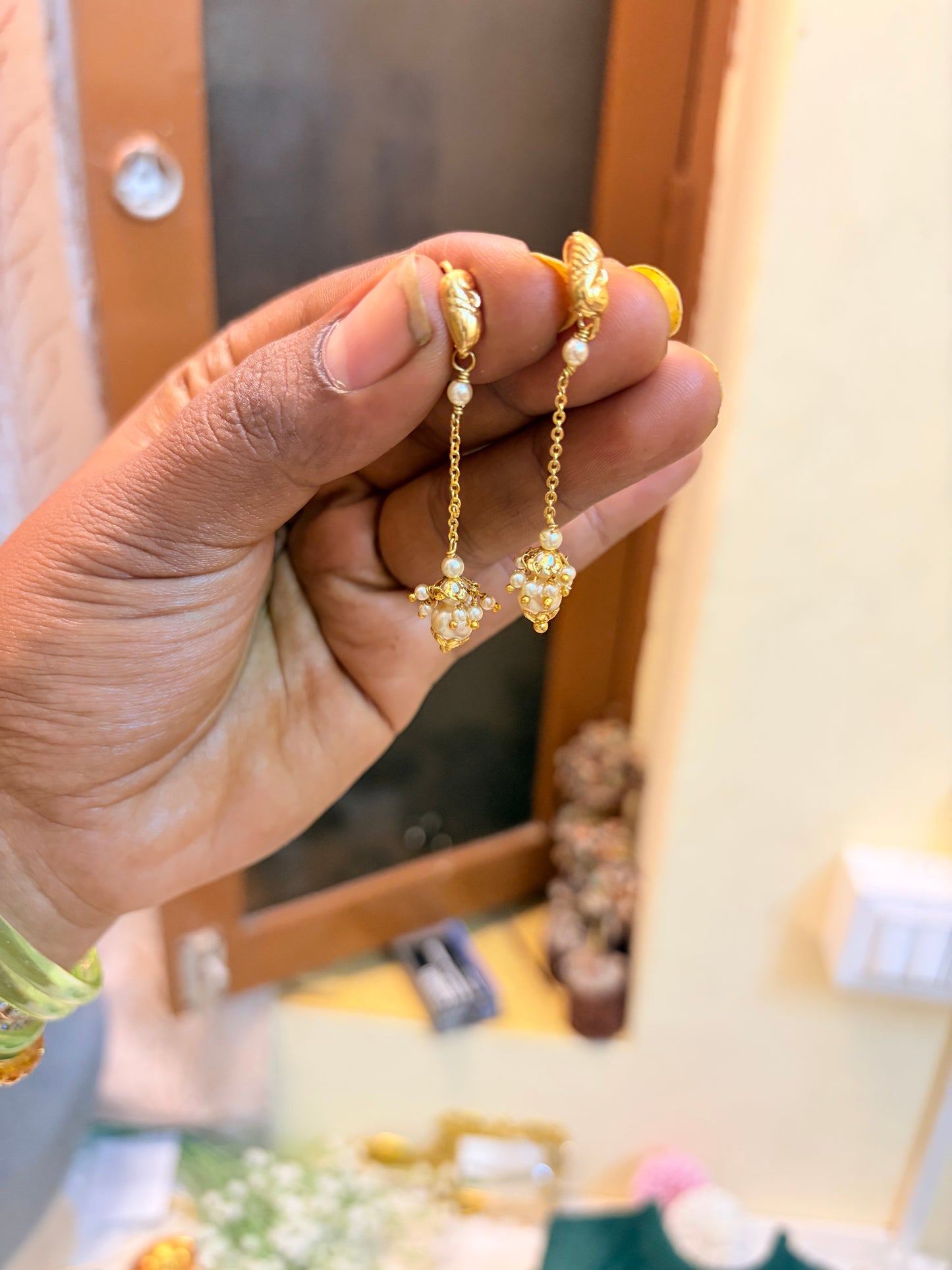 Gold inspired hook Jhumka