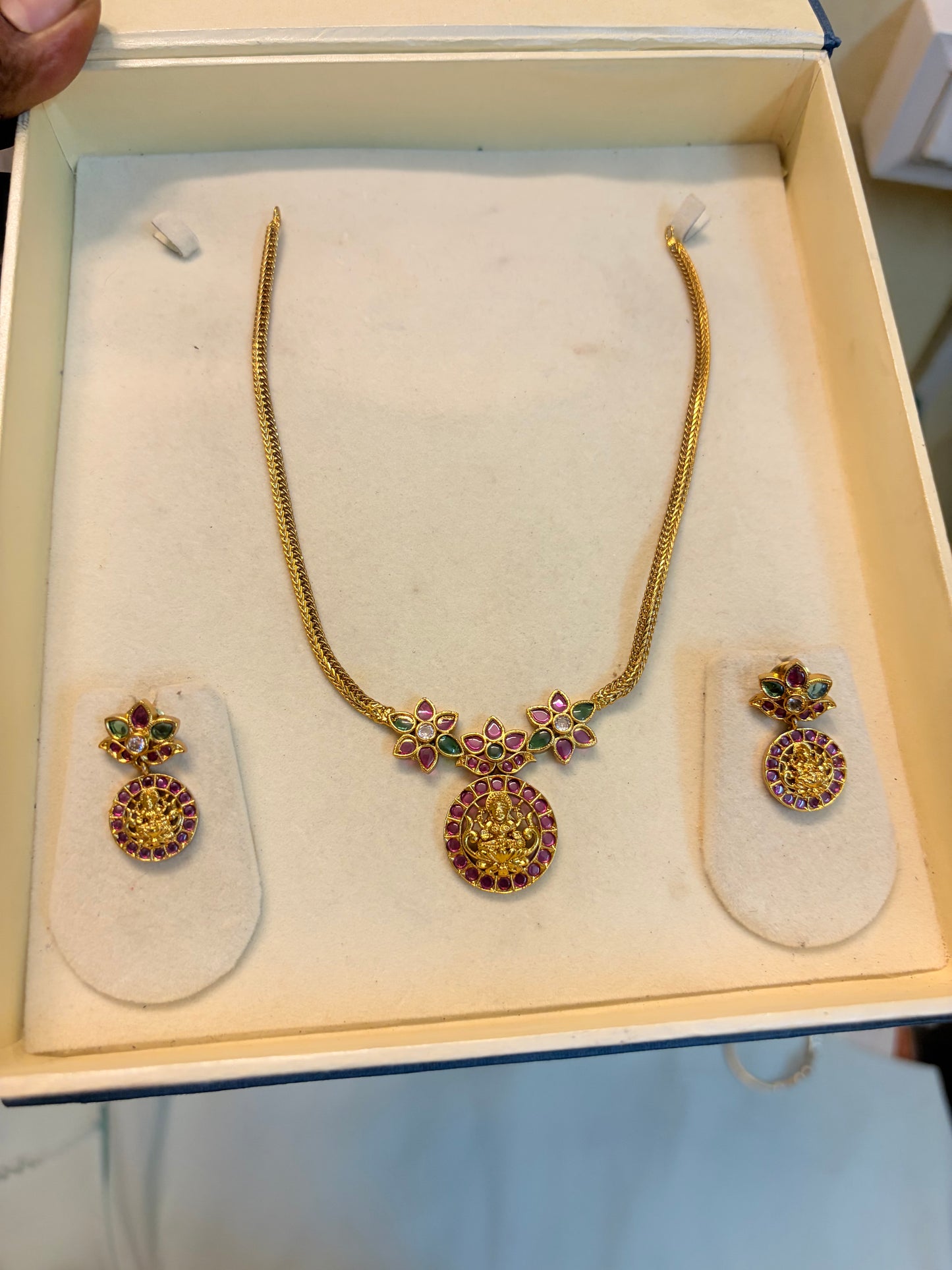 Gold antique Lakshmi pendant Kemp choker set