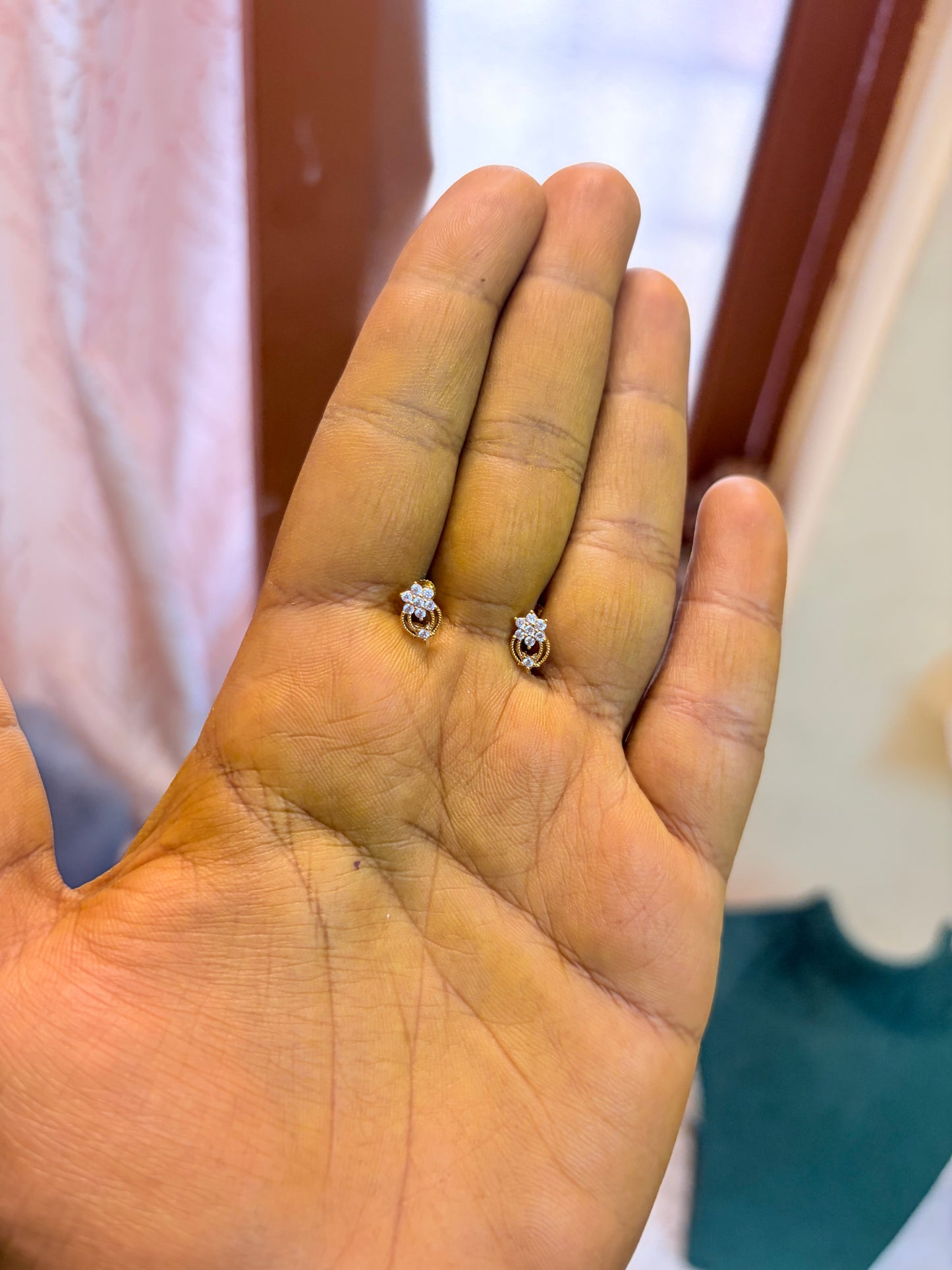 Cz screw back stud