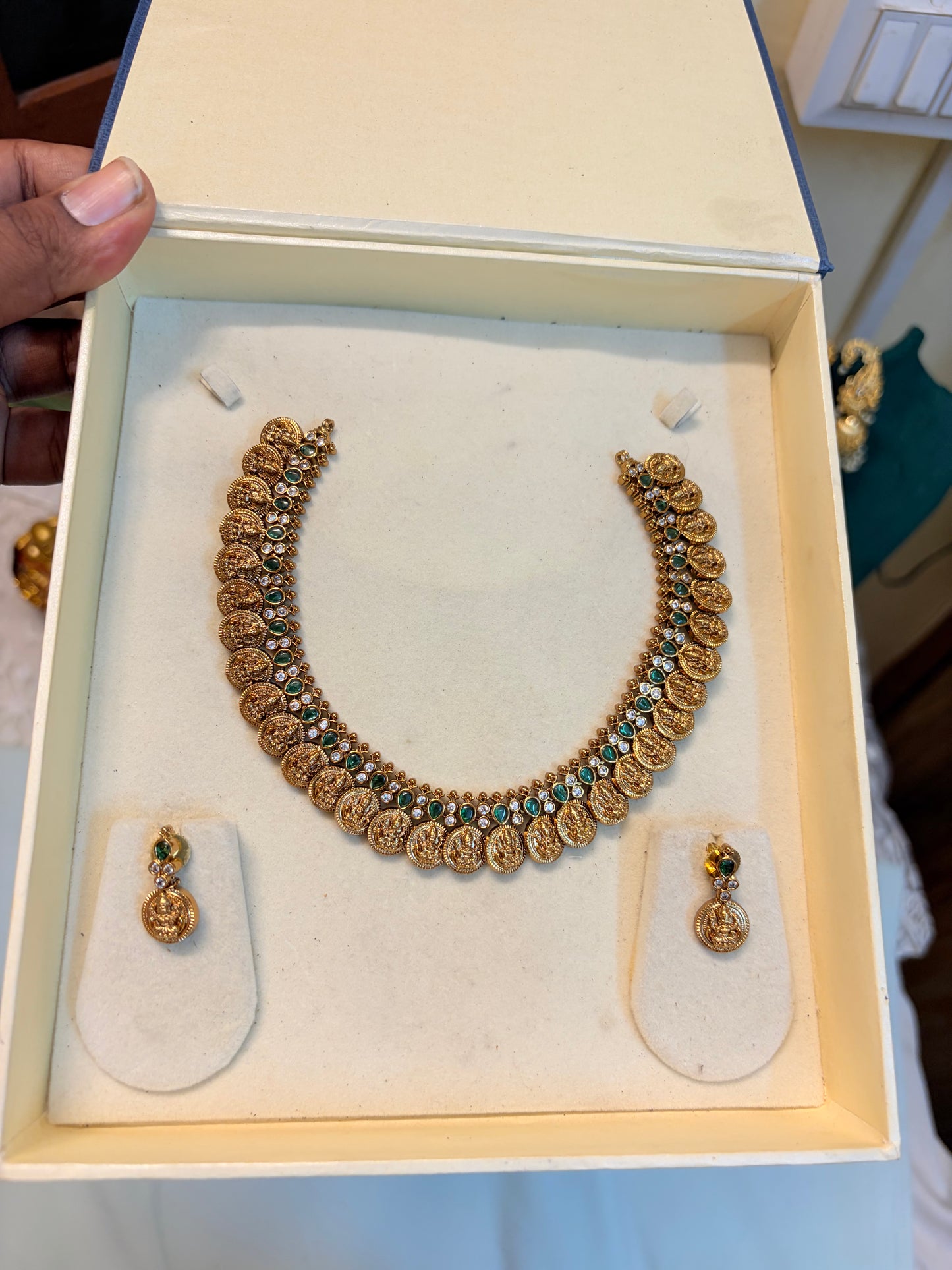 Antique Emerald Lakshmi coin jadau necklace set