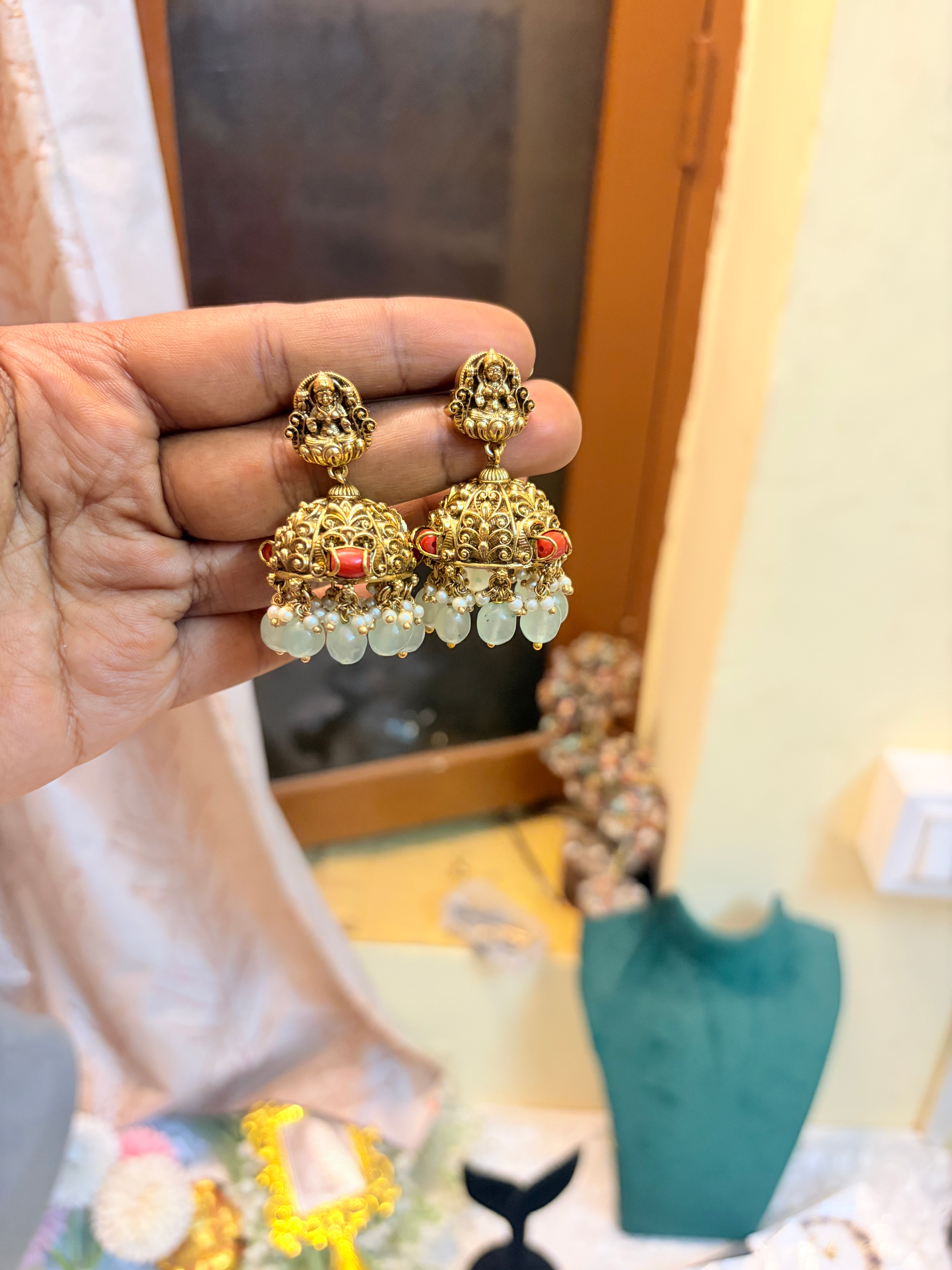 Gold antique finish Jhumka