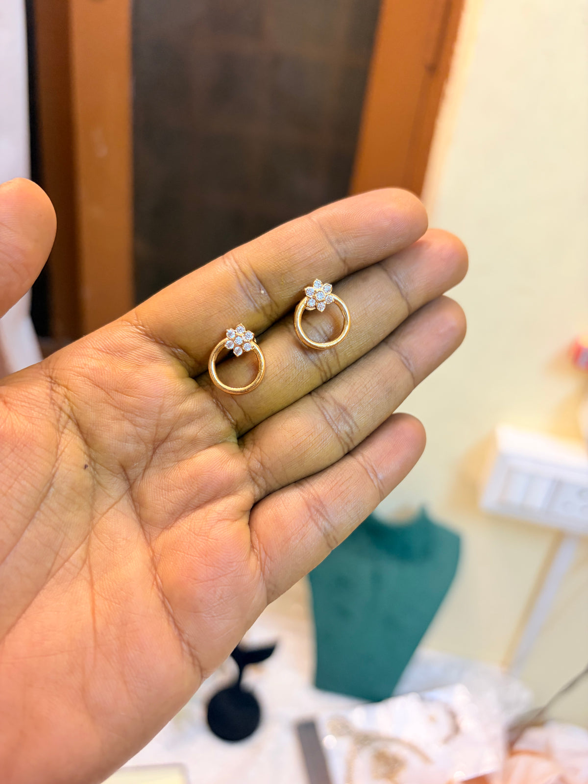 Cz screw back stud premium quality