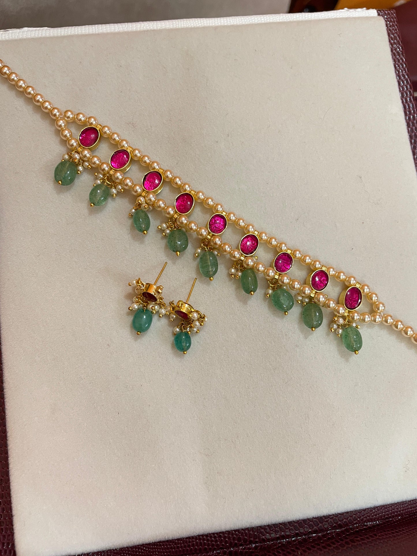 Pearl kundan choker set