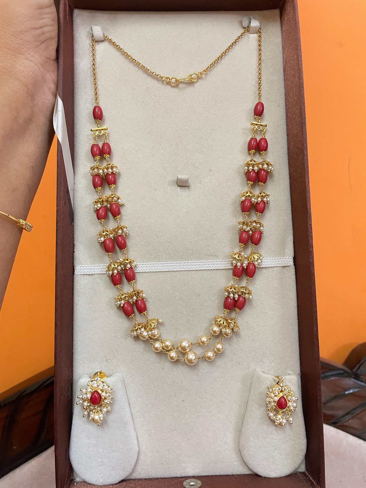 Two layer coral pearl chain with earrings 18inches