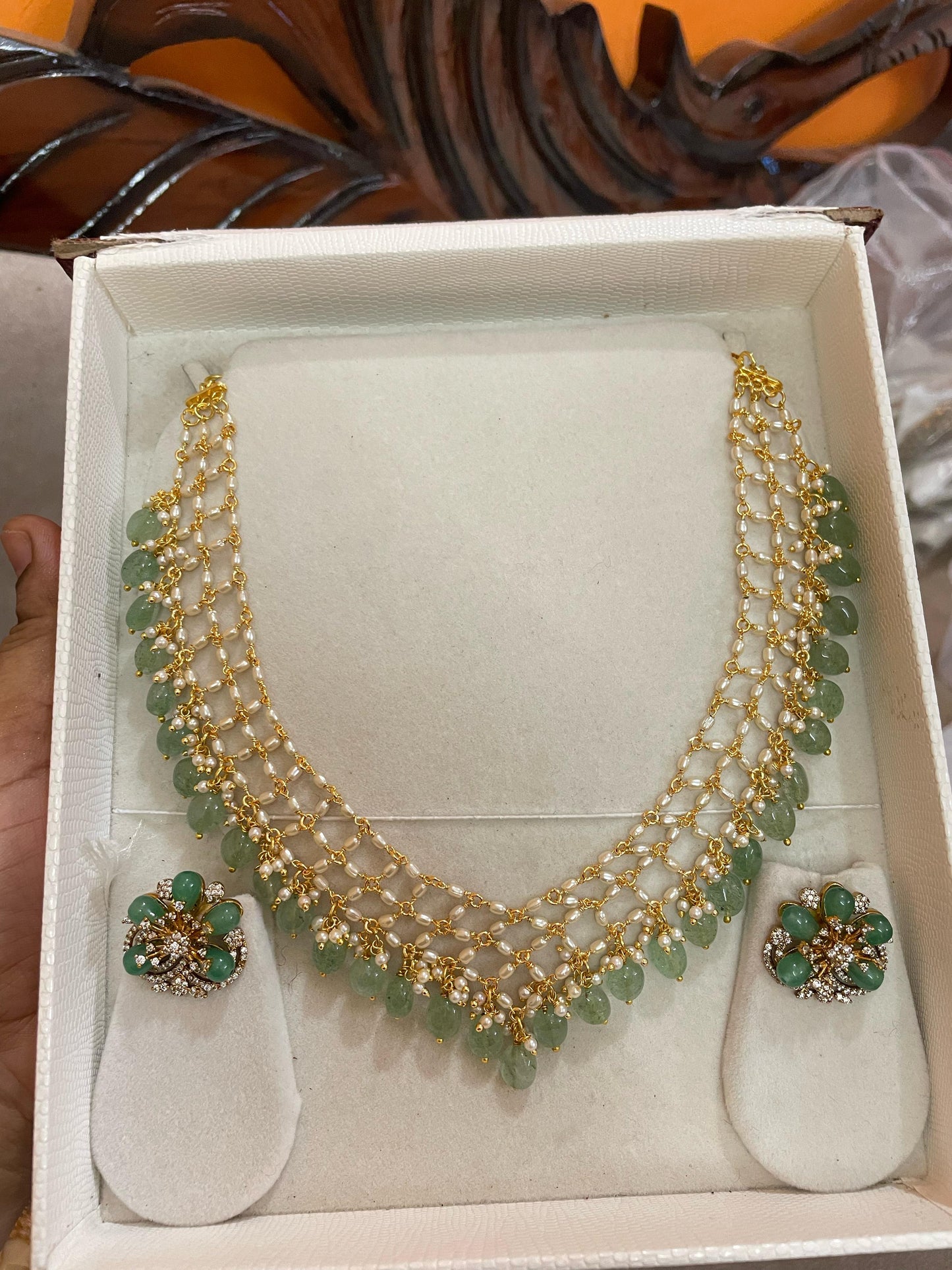 Elegant beads pearl chain