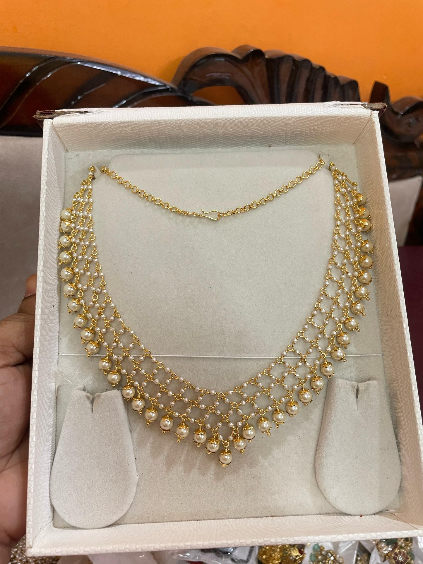 Handmade pearl zali chain