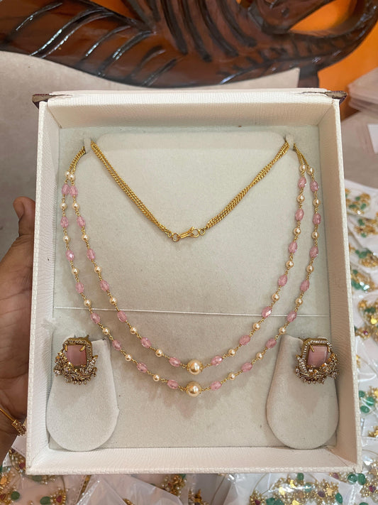 Elegant pink beads chain with matching stud