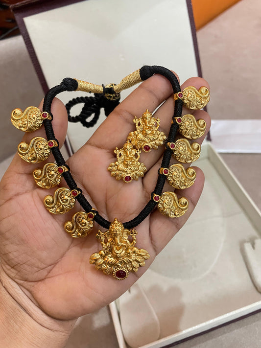 Antique nakshi ganesha black dori necklace set