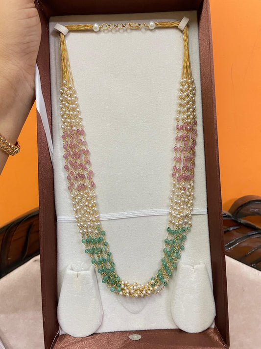 Luminous layer pearl chain with pink and green beads