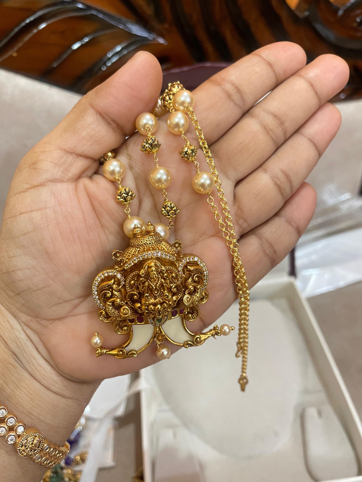 Lakshmi puligoru Swarovski pearl chain 20inches