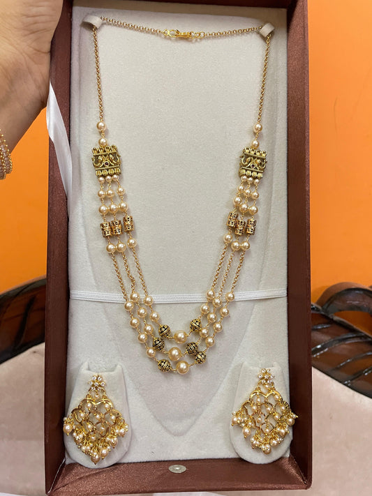 Gold replica handmade pearl chain with earrings 18inches