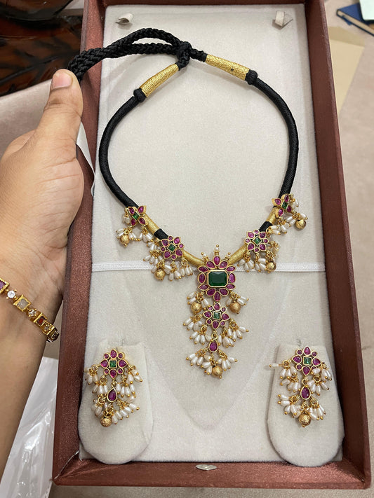 Antique ruby emerald black dori necklace set with pearl detailing