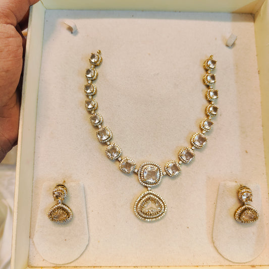 Bold necklace set premium quality jadau finish