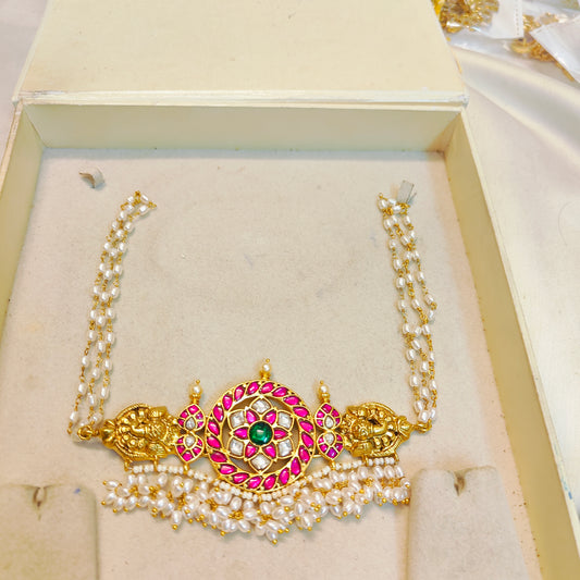 Jadau kundan pure brass made pearl choker premium quality choker