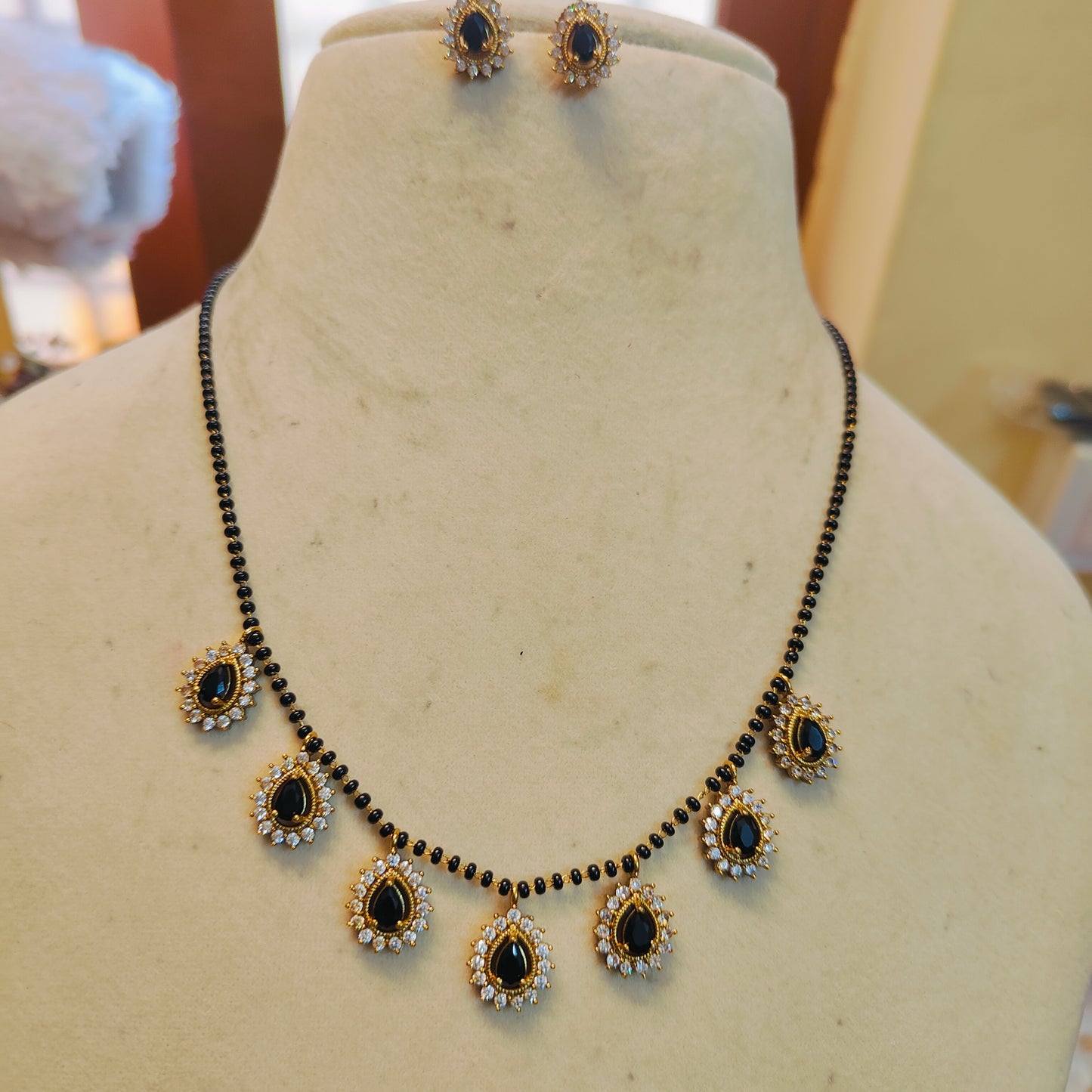 Cz stone black beads chain with earrings premium quality