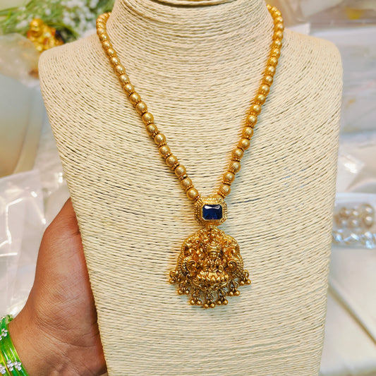 Budget friendly matte finish lakshi chain with earrings