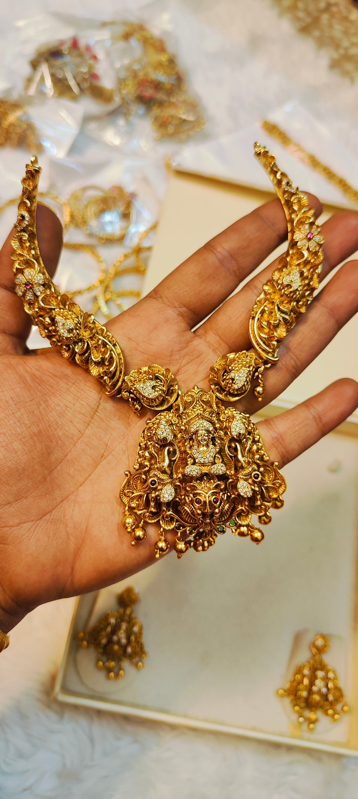 Gold antique nakshi finish neckset premium quality