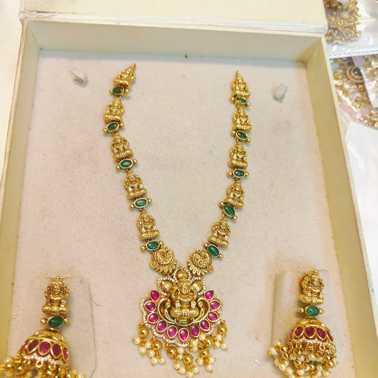 Real Kemp stones gold antique finish necklace set